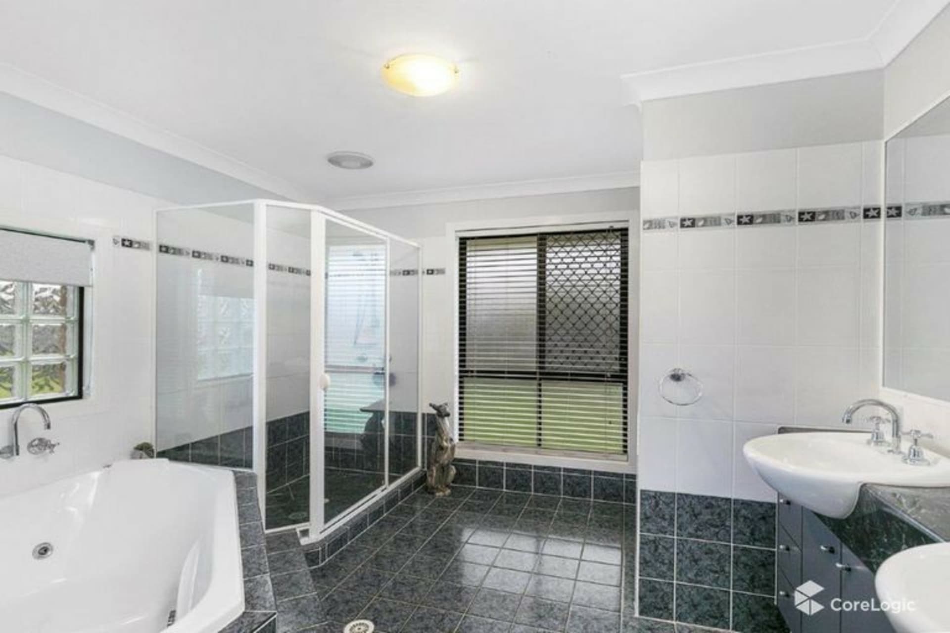 170 Mount Cotton Road, Capalaba, Capalaba - Thumbnail 8