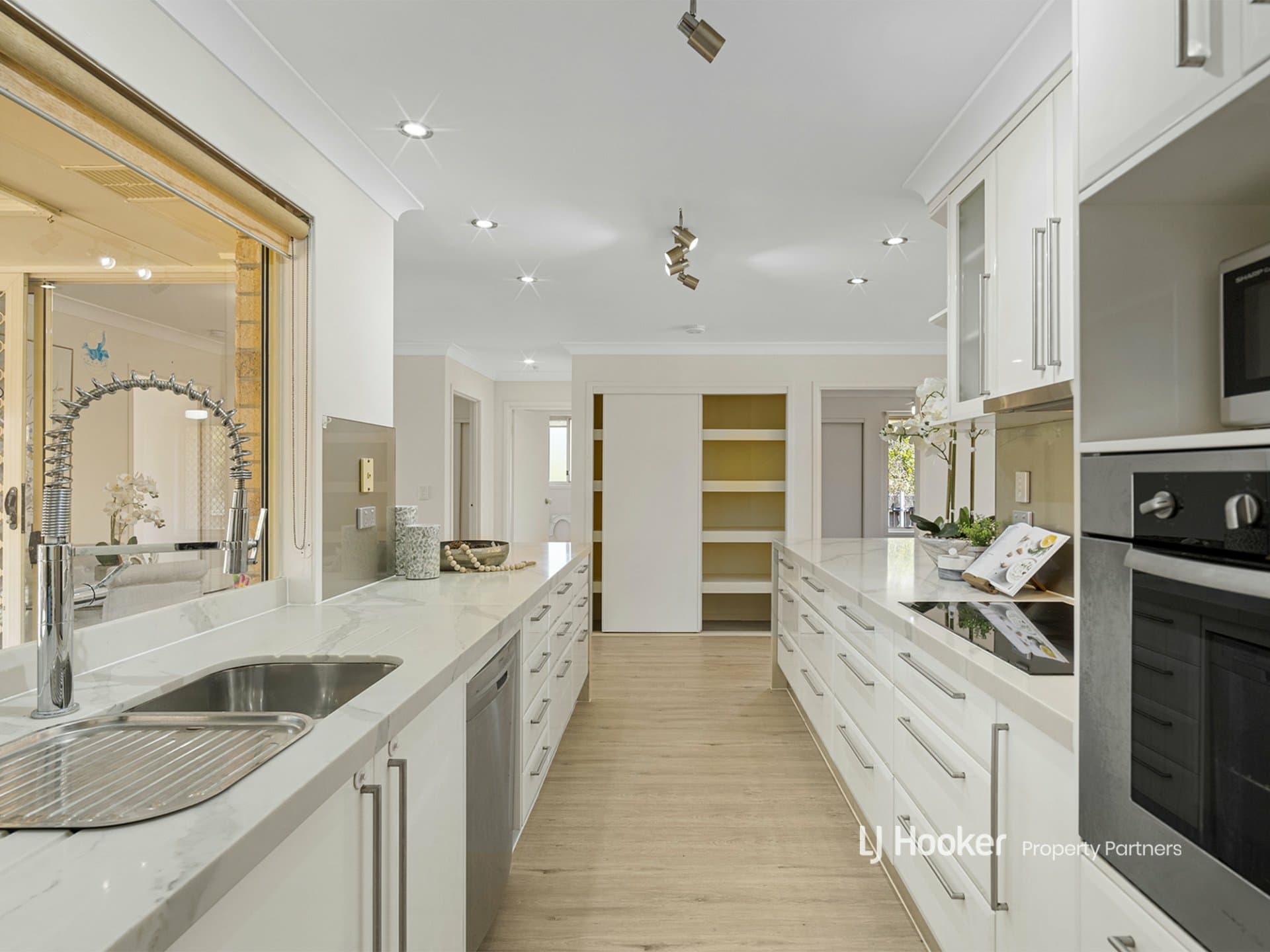 25 Solandra Crescent, Calamvale, Calamvale - Thumbnail 6