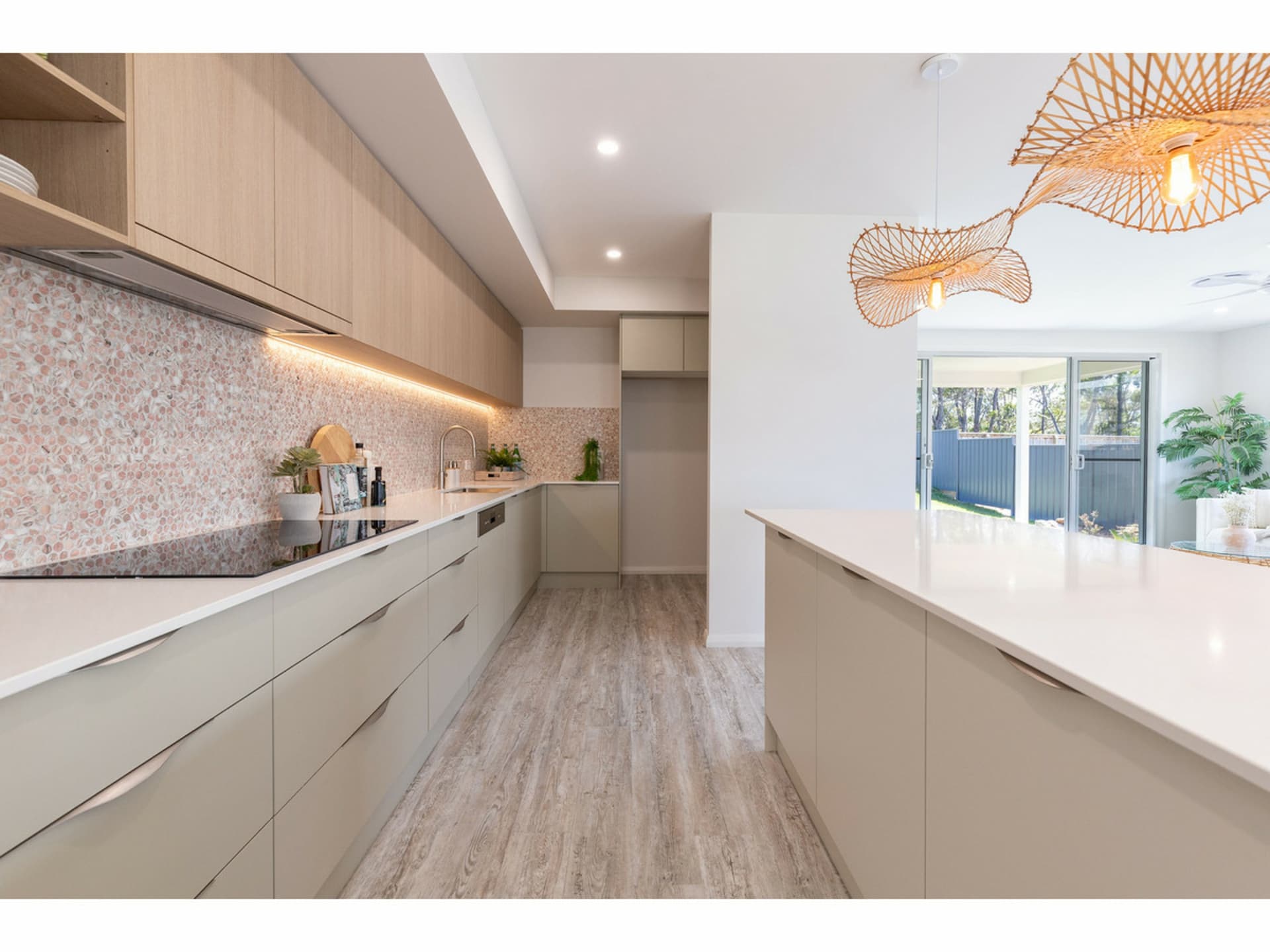 4 Silk Crescent, Diamond Beach, Diamond Beach - Thumbnail 7