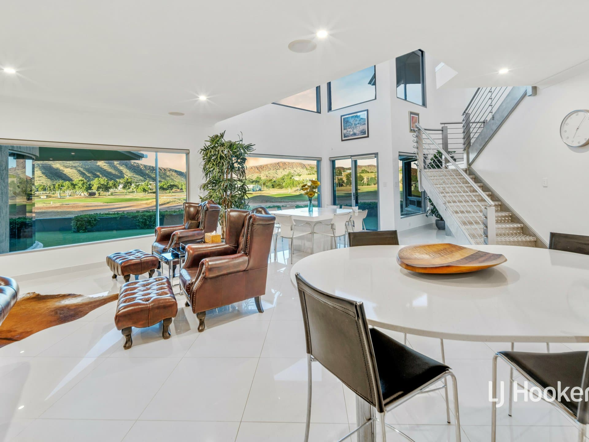 157 Cromwell Drive, Desert Springs, Desert Springs - Thumbnail 7