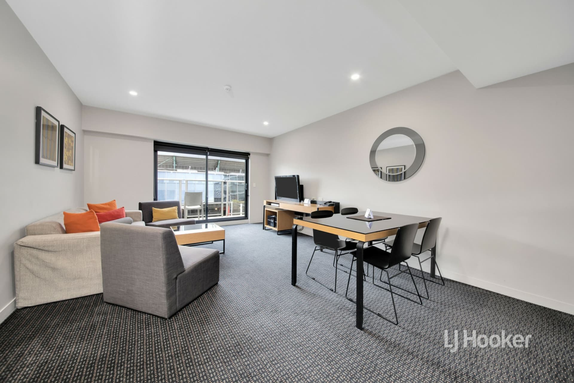 813/750 Bourke Street, Docklands, Docklands - Thumbnail 2