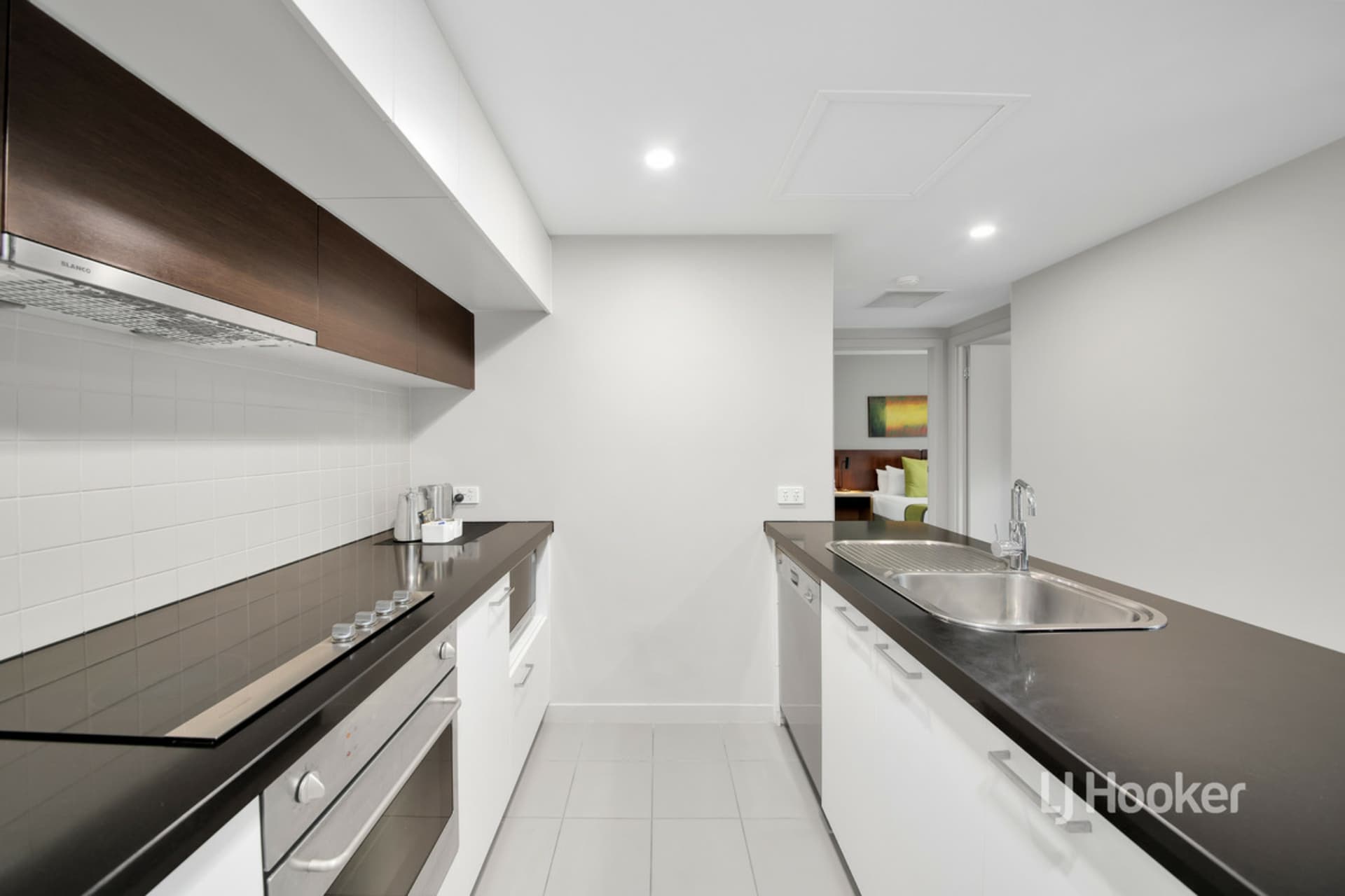 813/750 Bourke Street, Docklands, Docklands - Thumbnail 7