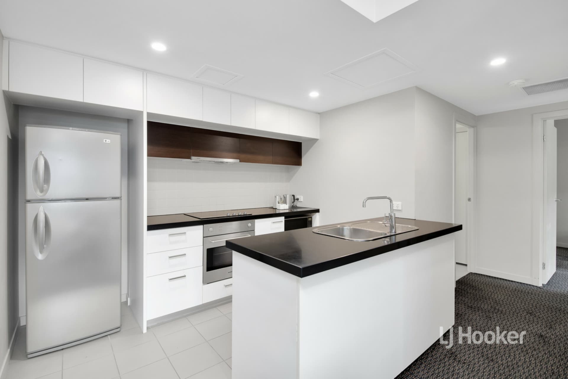 813/750 Bourke Street, Docklands, Docklands - Thumbnail 8