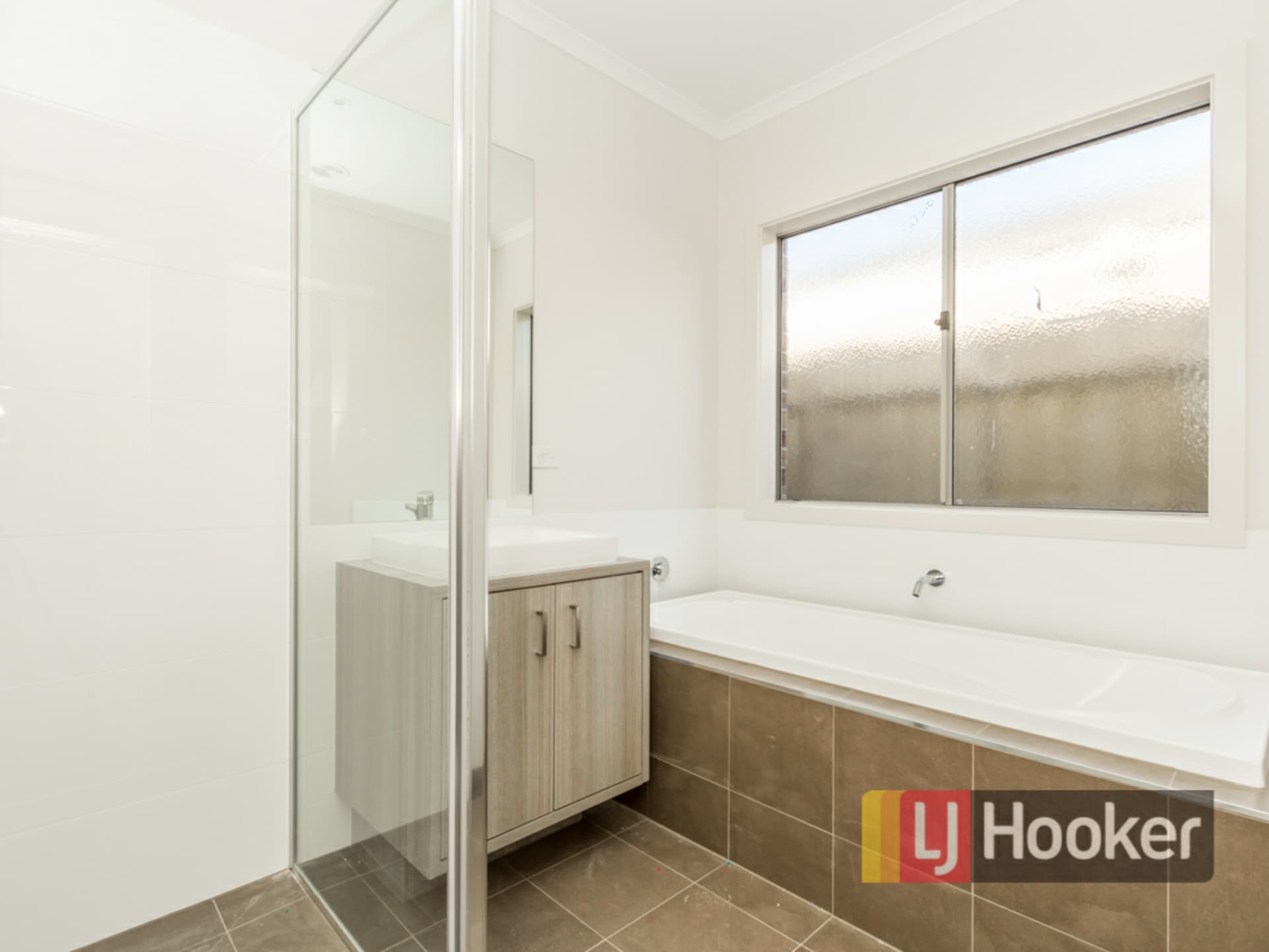 30 Dream Avenue, Cranbourne East, Cranbourne East - Thumbnail 5