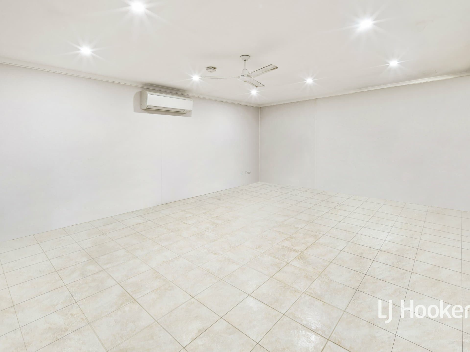 10 Gason Street, Gillen, Gillen - Thumbnail 4