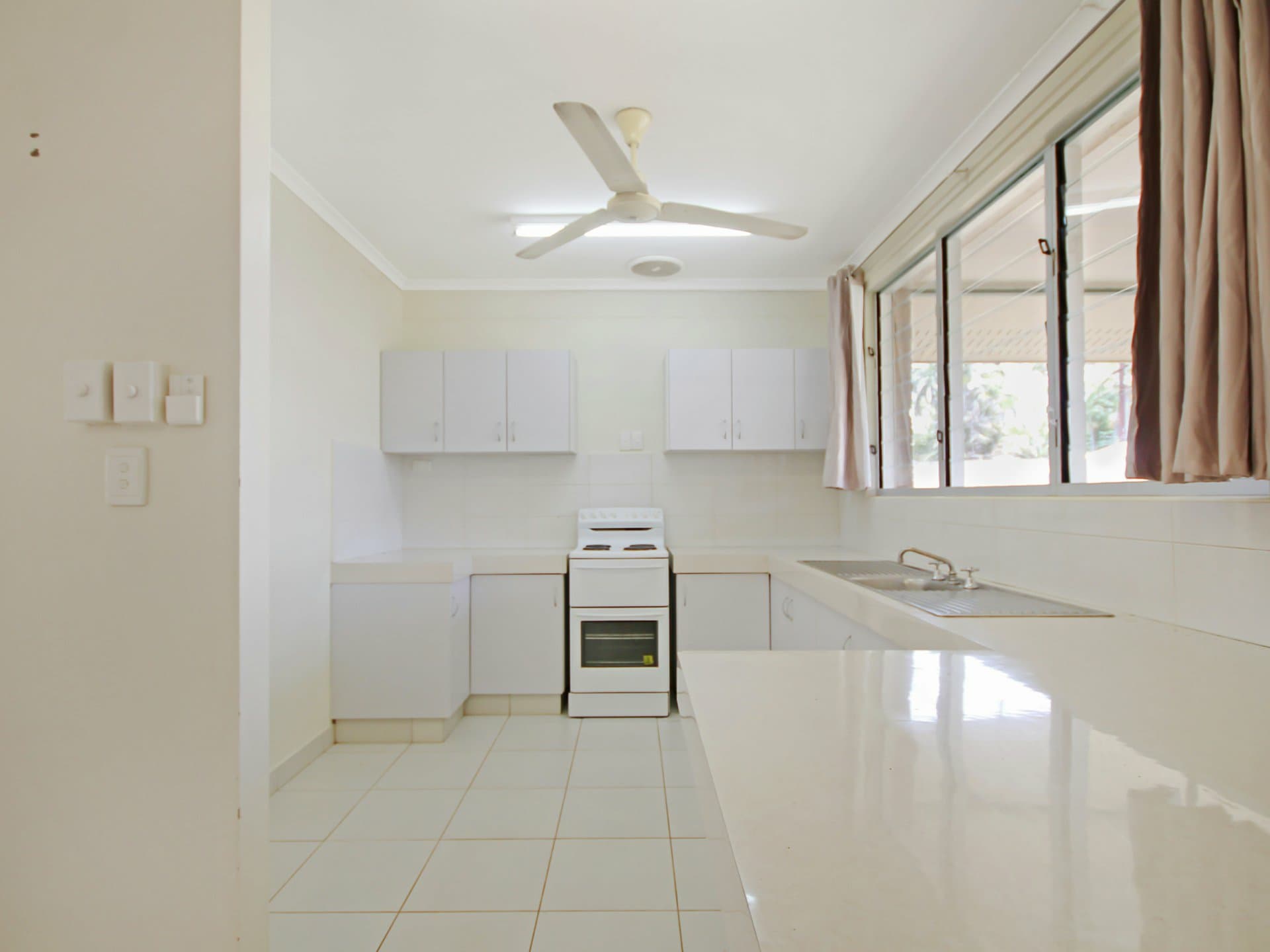 15 Gregory Court, Katherine, Katherine - Thumbnail 4