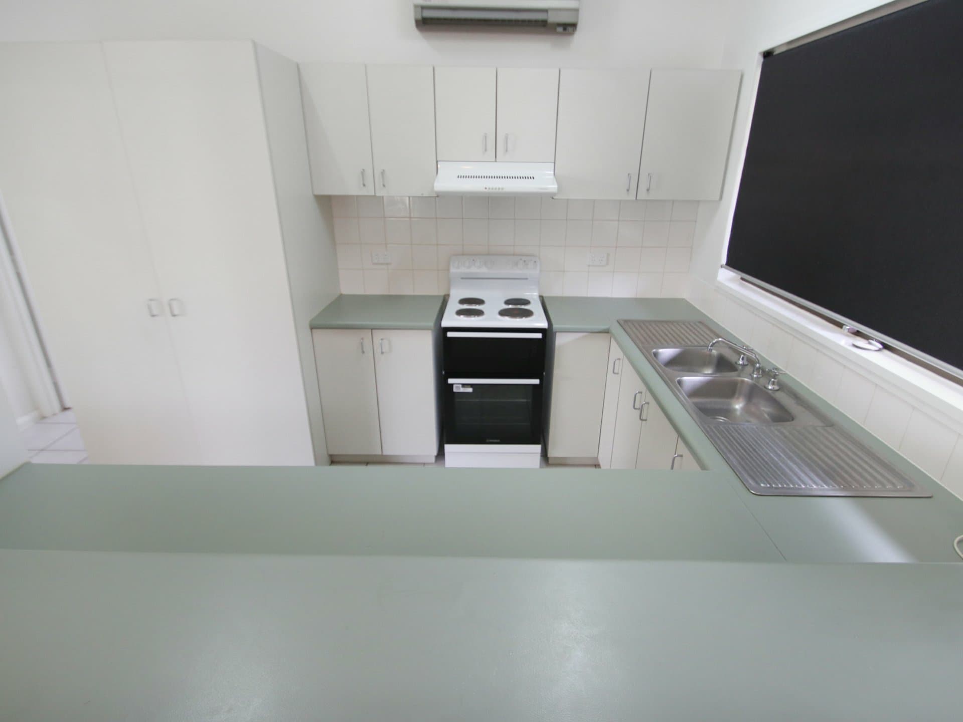 45 Holtze Crescent, Katherine, Katherine - Thumbnail 3