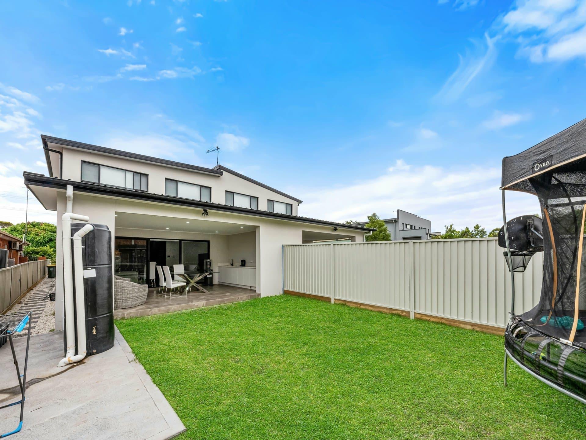 39 Crown, Fairfield East, Fairfield East - Thumbnail 3