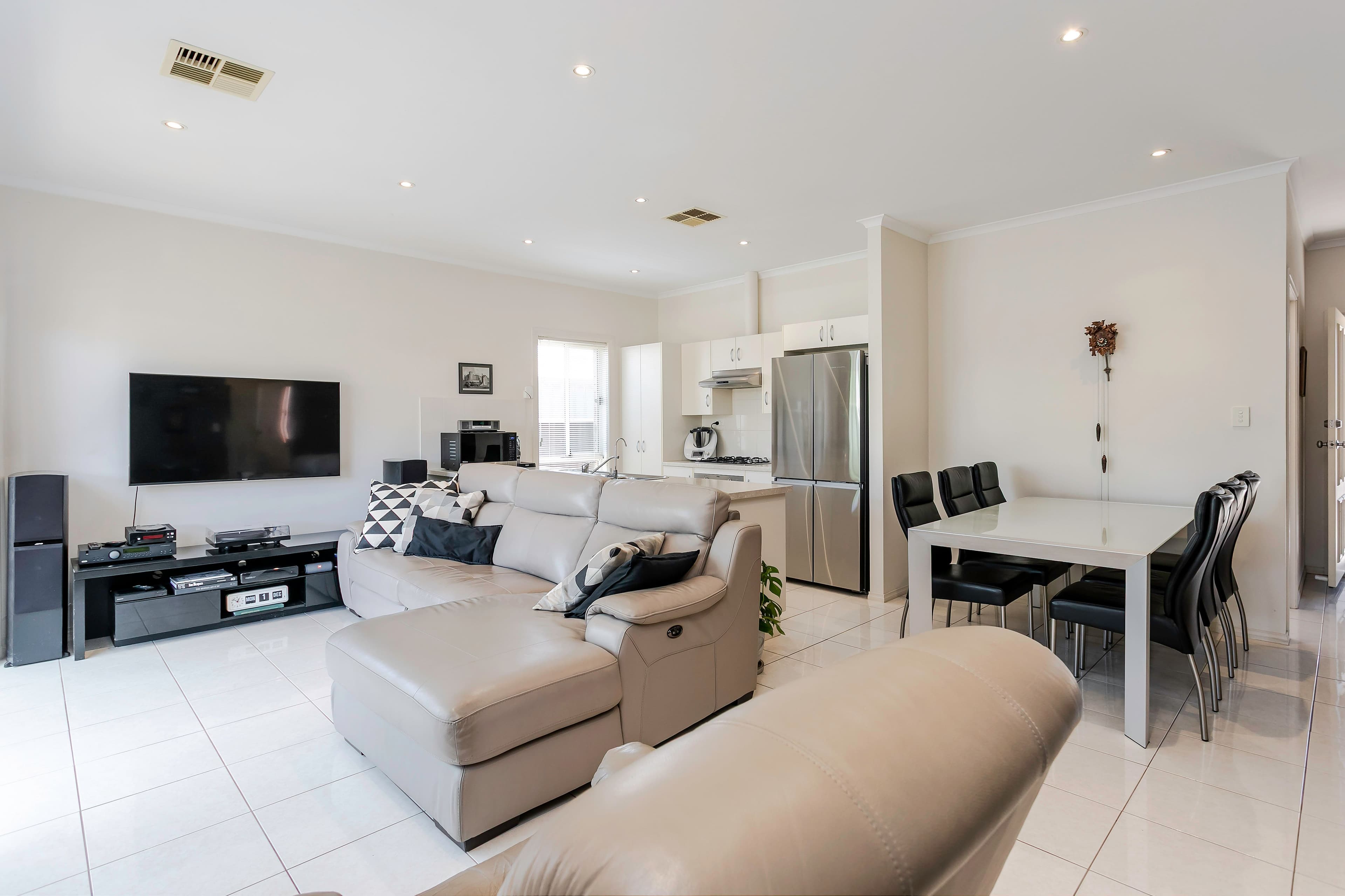 12 Cowra Crescent, Park Holme SA 5043, Park Holme - Thumbnail 2