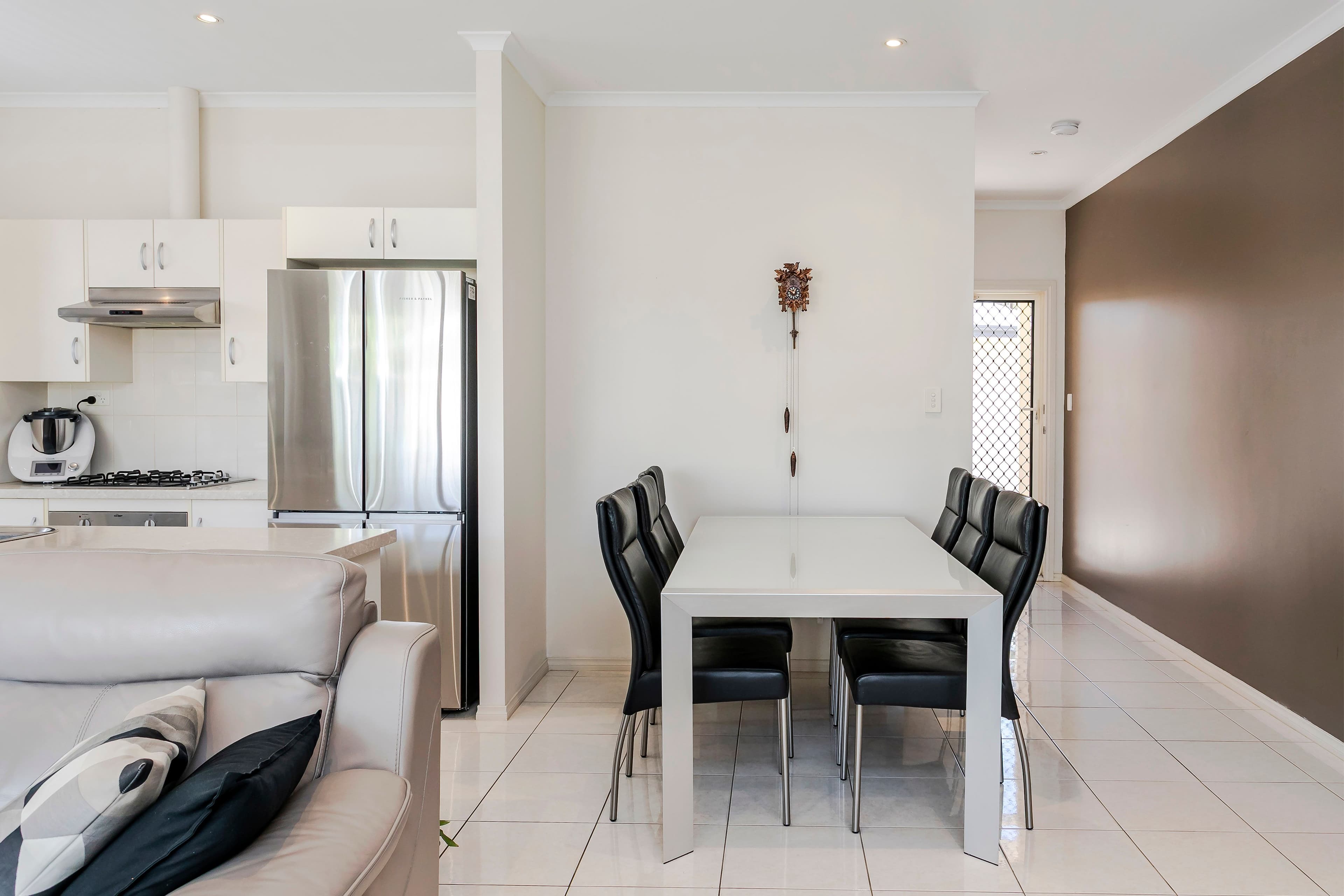 12 Cowra Crescent, Park Holme SA 5043, Park Holme - Thumbnail 3