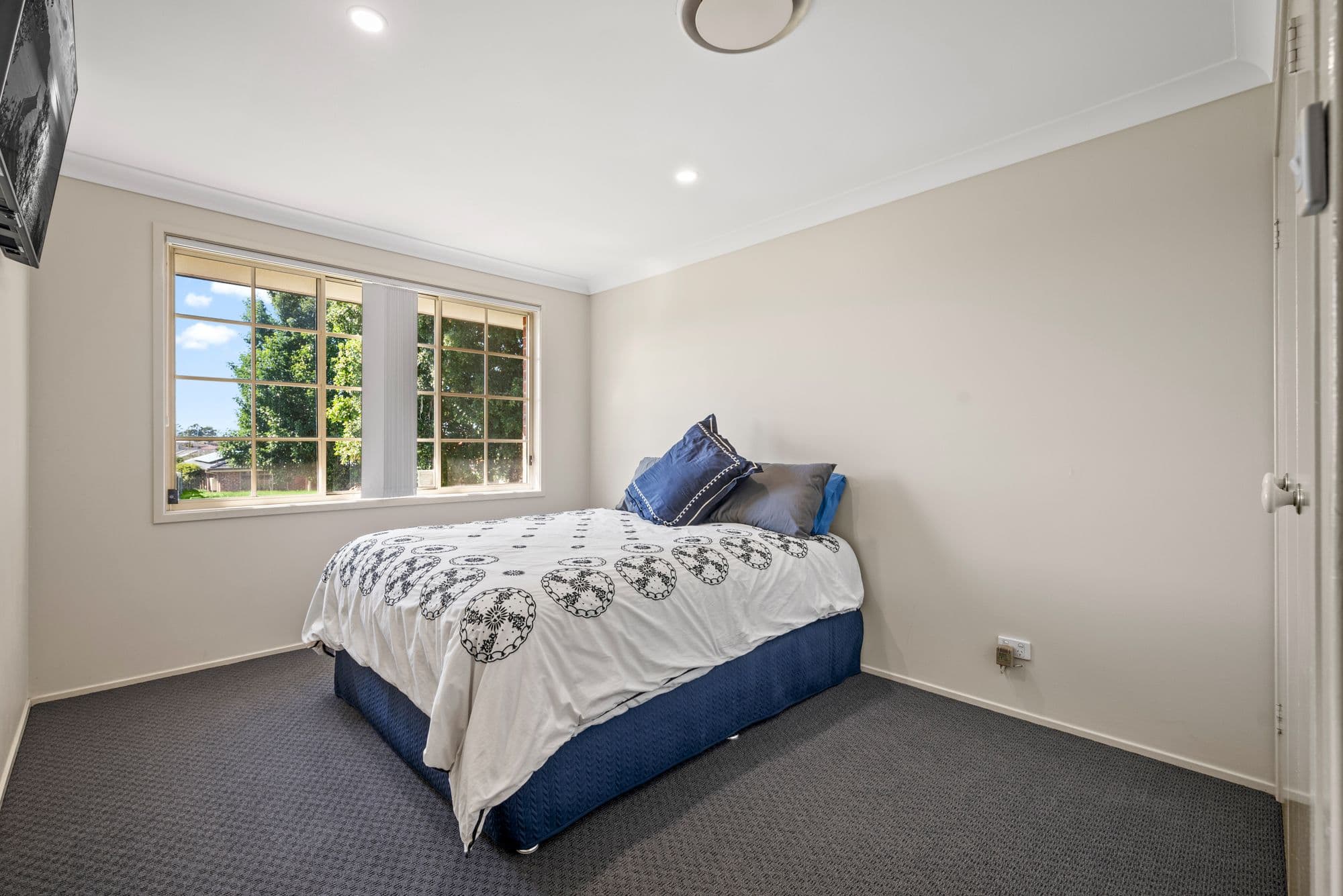 3 Sorenson Crescent, Glenmore Park NSW 2745, Glenmore Park - Thumbnail 8