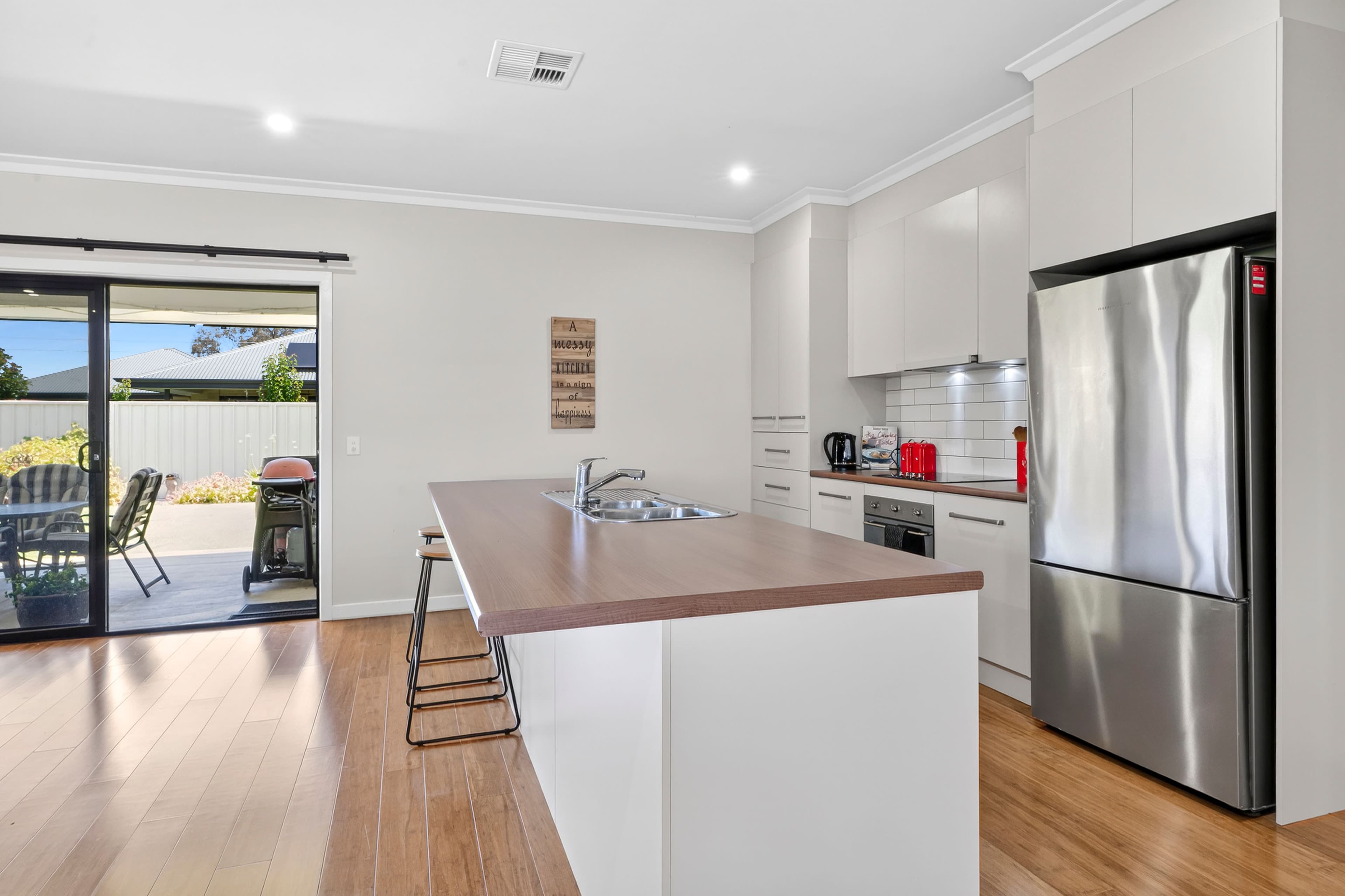 207 Ral Ral Avenue, Renmark SA 5341, Renmark - Thumbnail 4