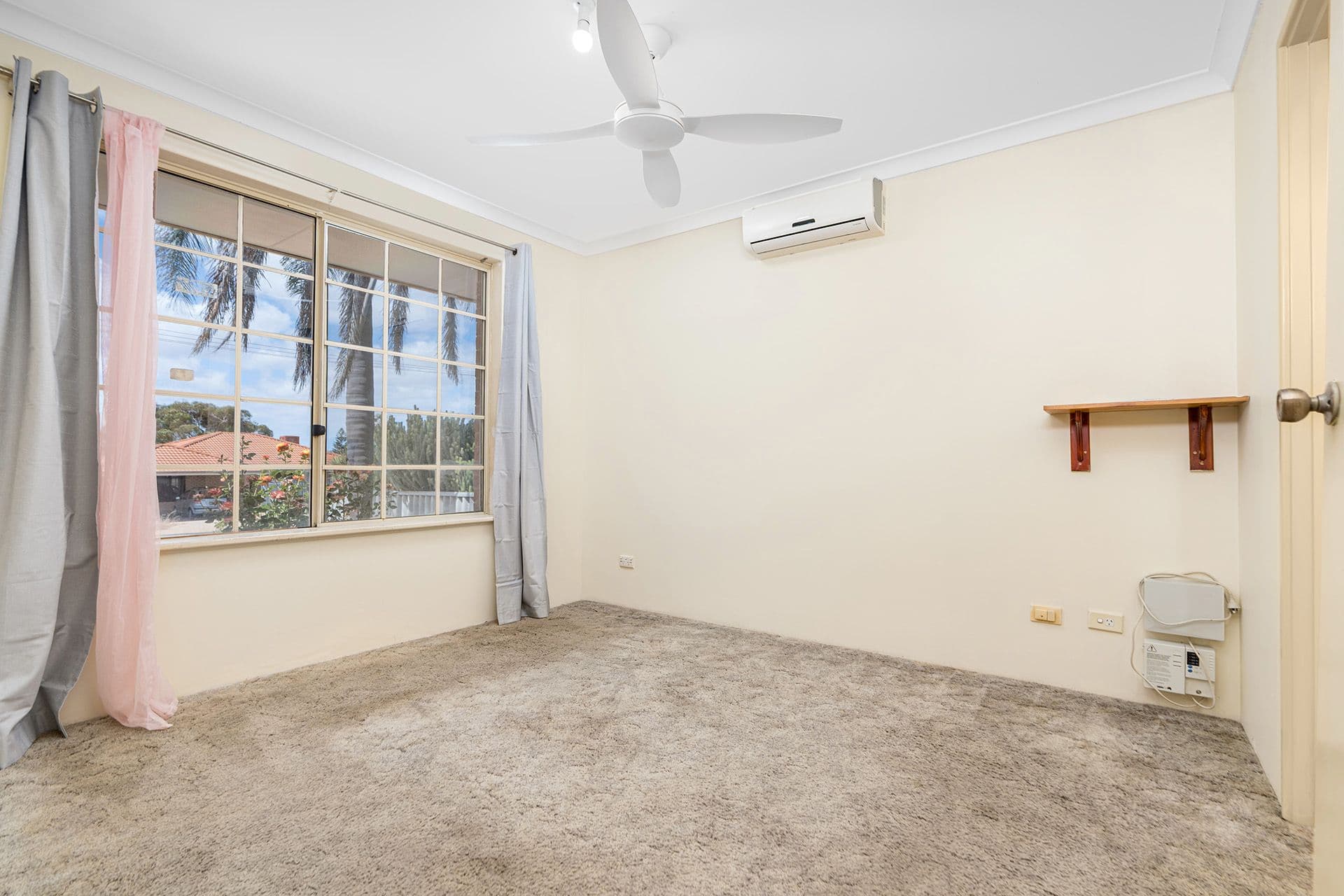 18 Naomi Way, Karloo WA 6530, Karloo - Thumbnail 3