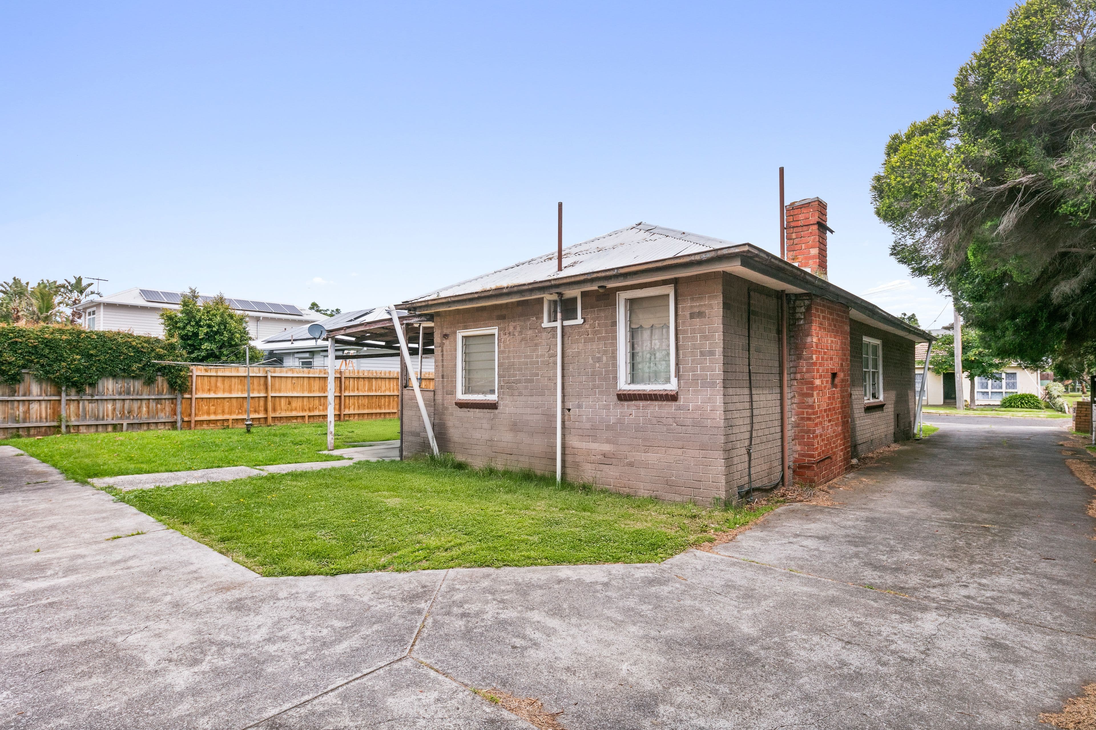 2 Grieves Street, Newport VIC 3015, Newport - Thumbnail 7