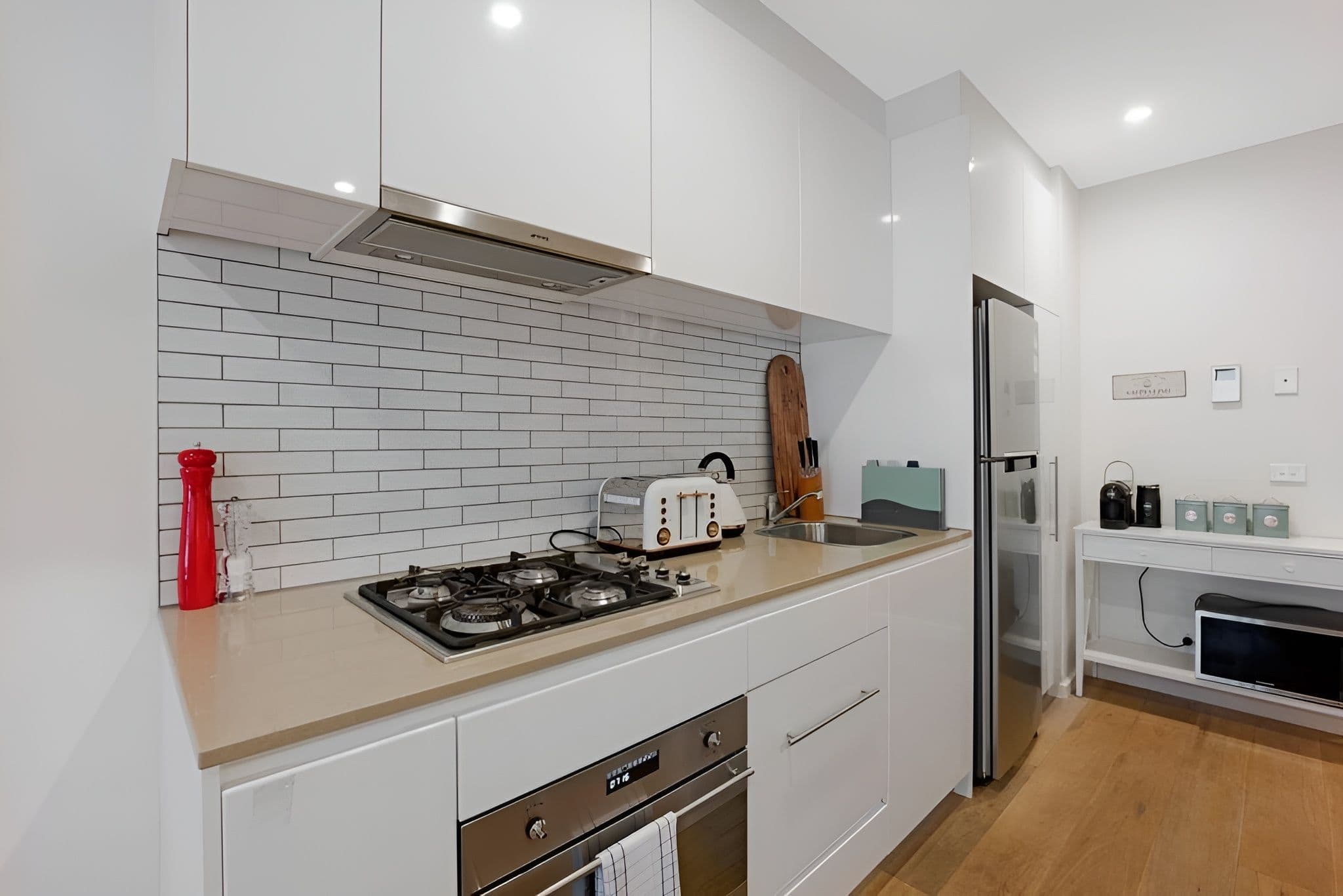 8 Garfield Street, Richmond VIC 3121, Richmond - Thumbnail 3