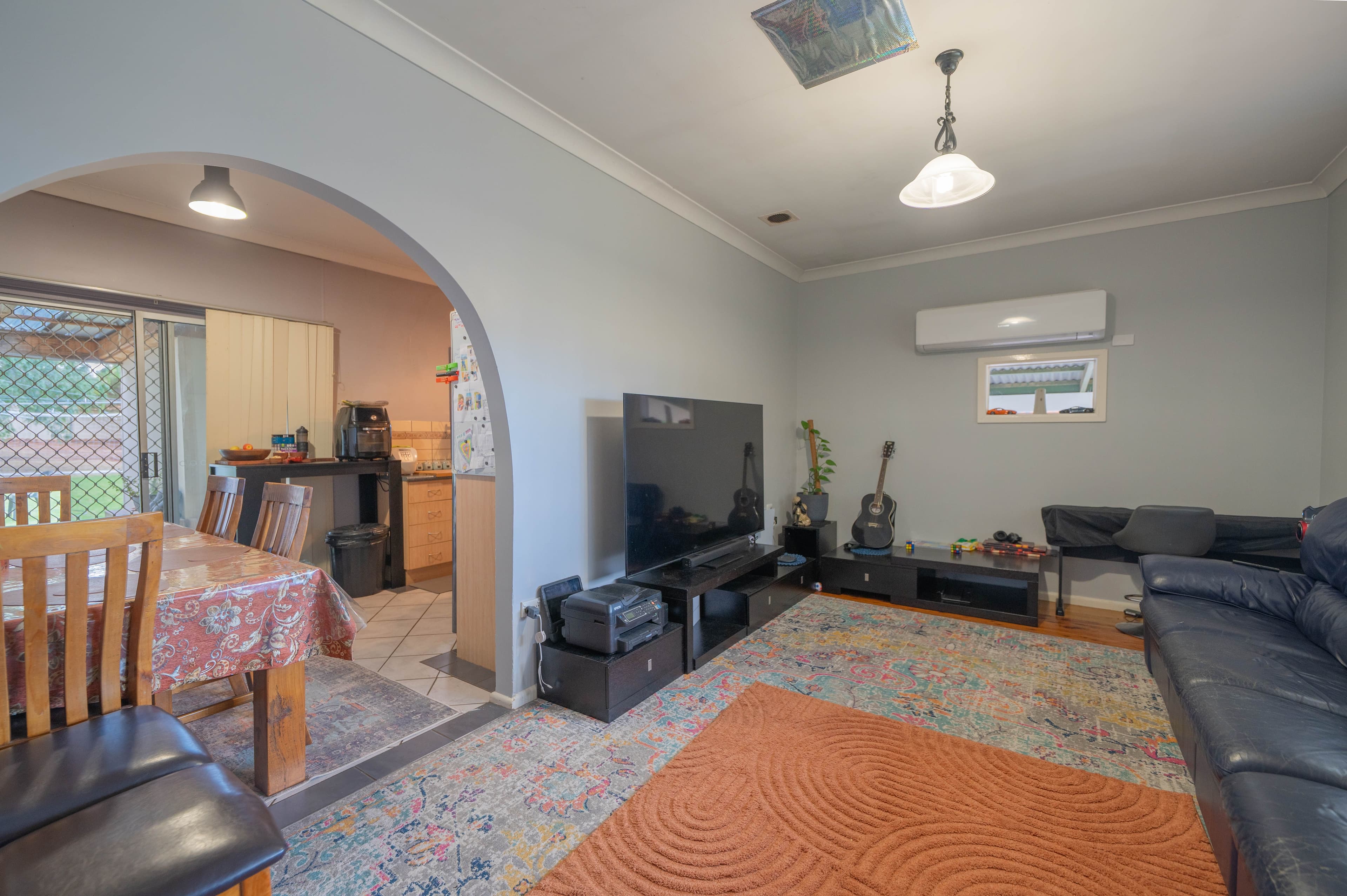 11 Thornbury Street, Parkes NSW 2870, Parkes - Thumbnail 2