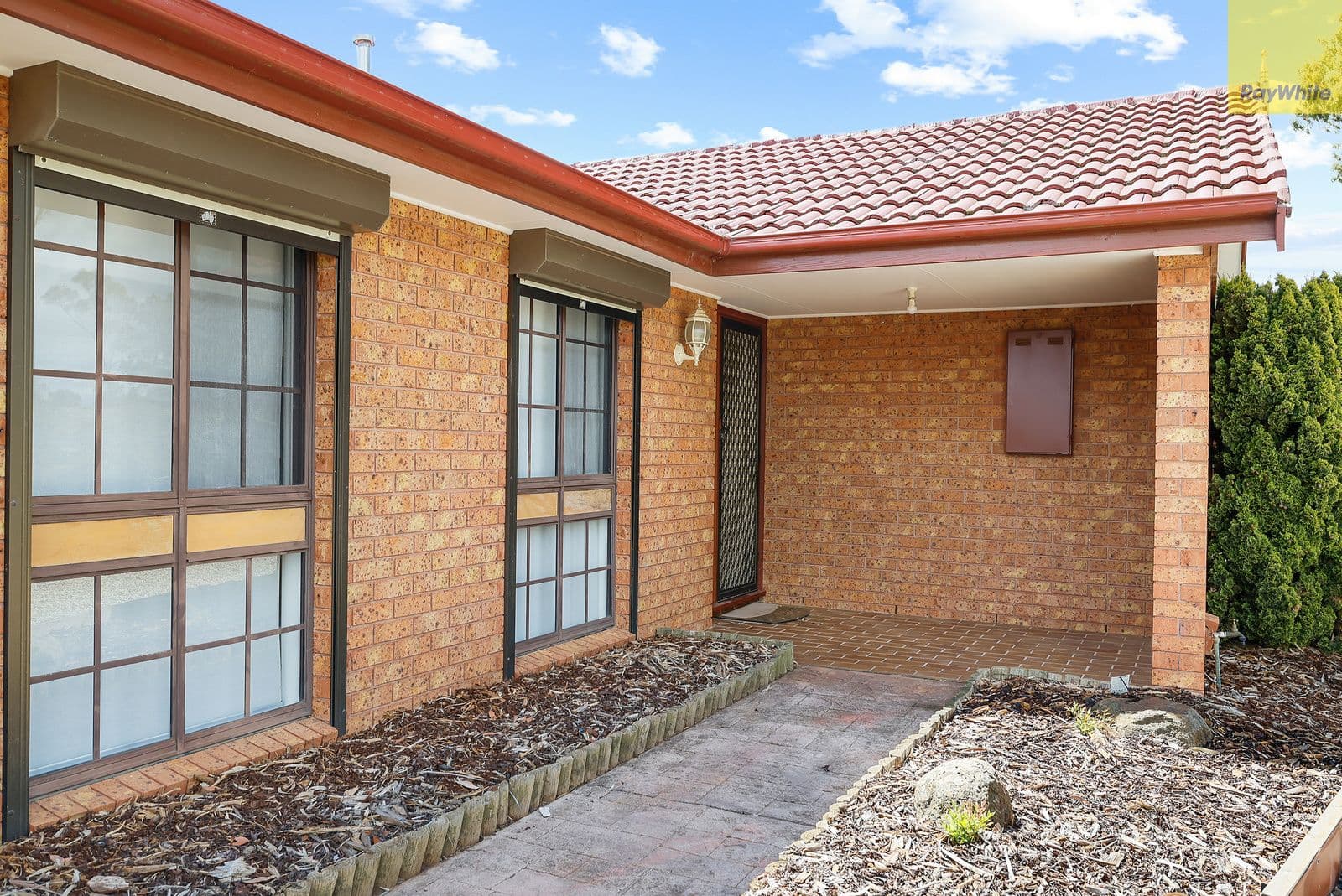 64 Underbank Boulevard, Bacchus Marsh VIC 3340, Bacchus Marsh - Thumbnail 2