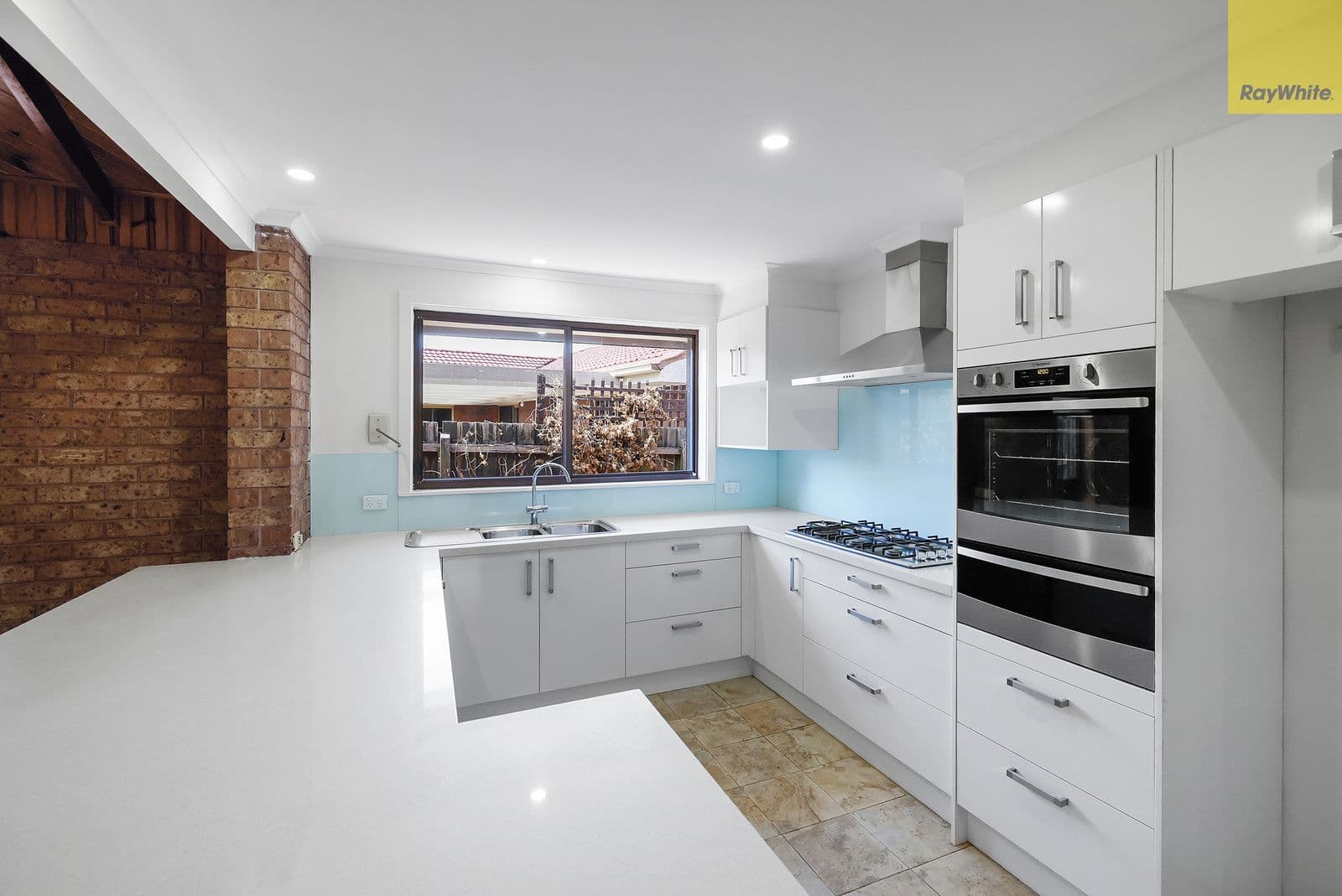 64 Underbank Boulevard, Bacchus Marsh VIC 3340, Bacchus Marsh - Thumbnail 5
