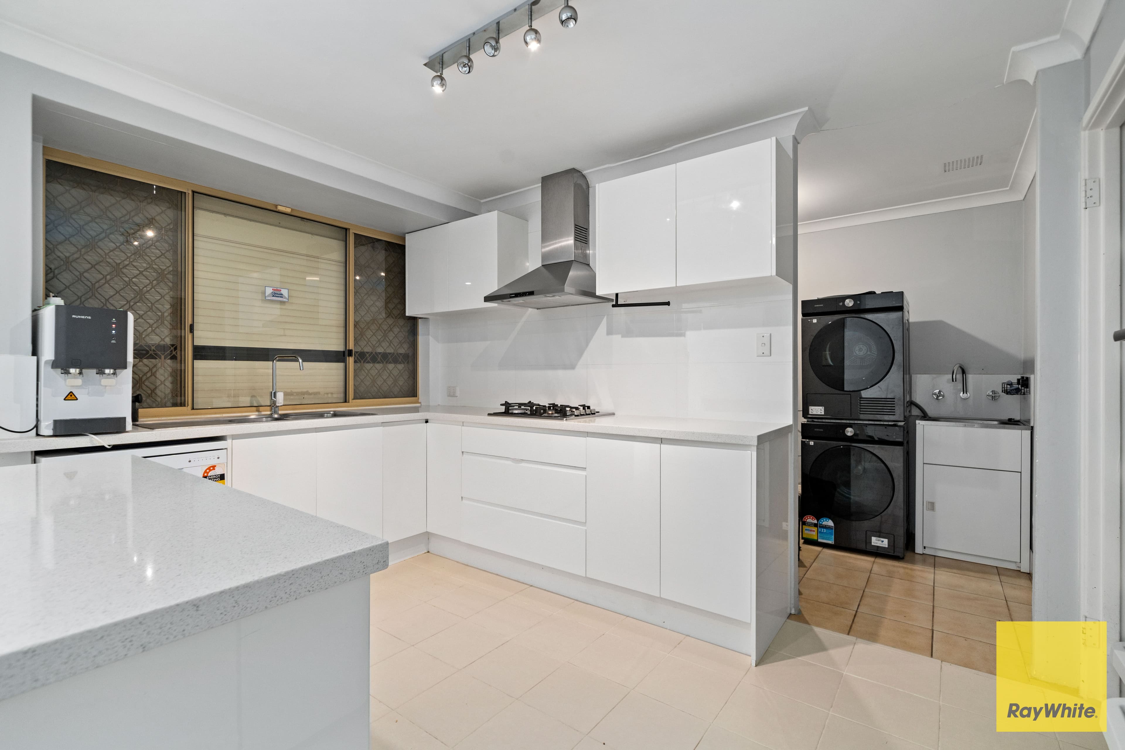 1 Henty Court, Mirrabooka WA 6061, Mirrabooka - Thumbnail 7