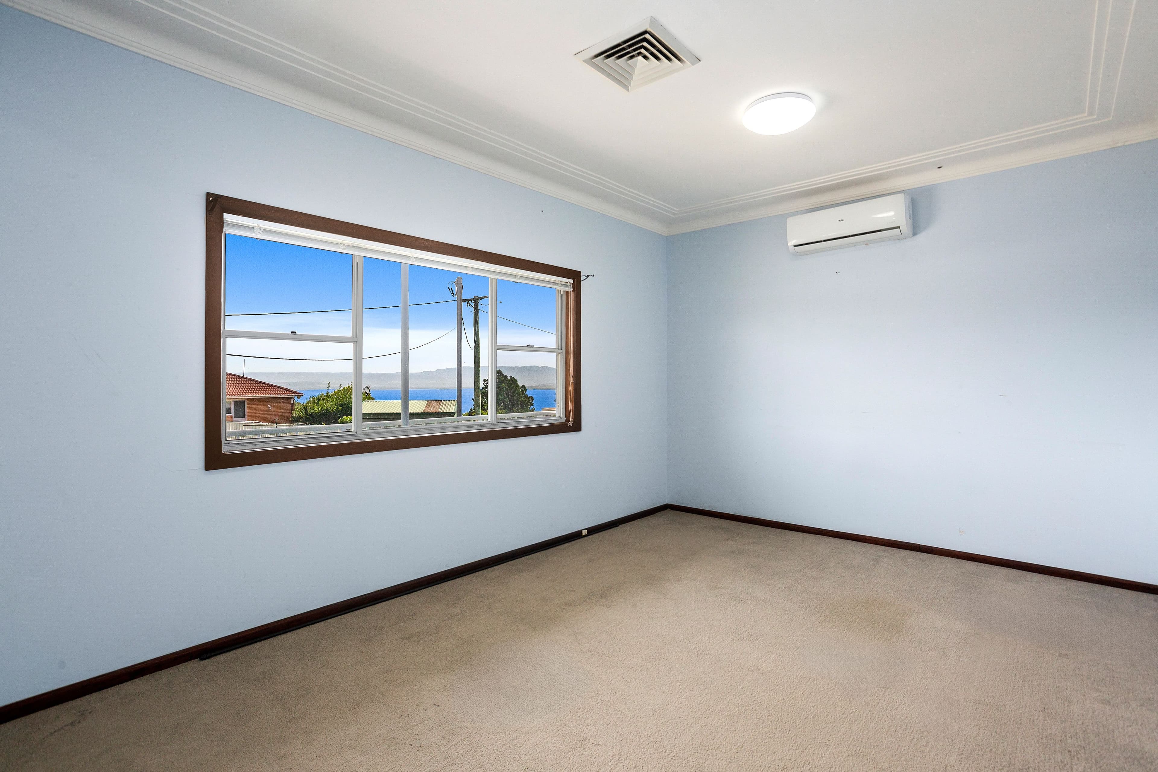 6 Arnold Crescent, Lake Heights NSW 2502, Lake Heights - Thumbnail 5