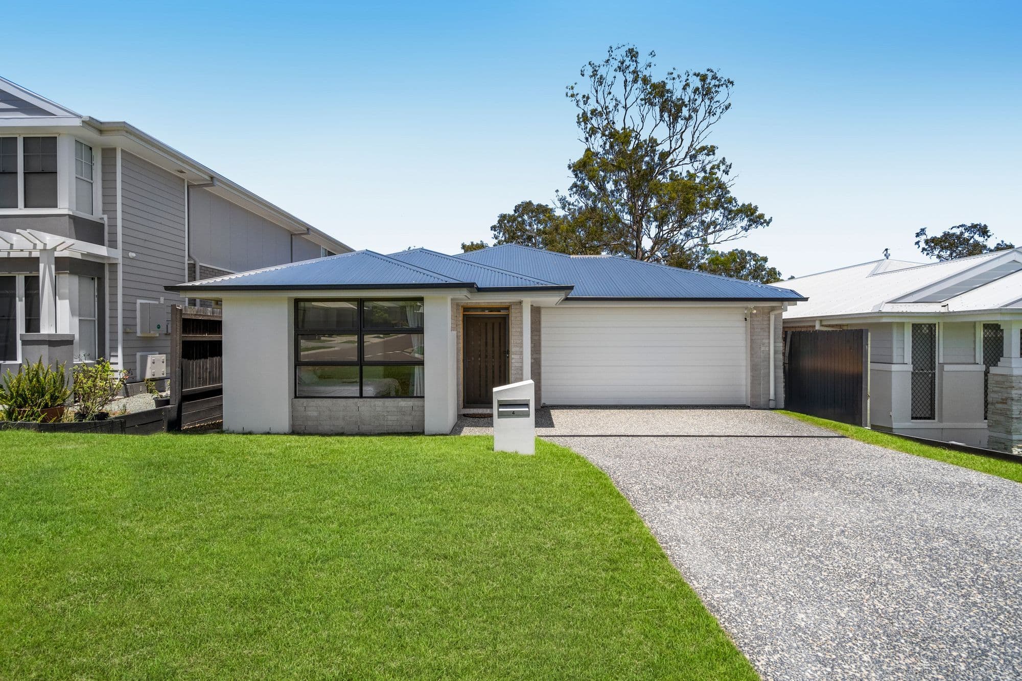 4 Alloway Close, Pallara QLD 4110, Pallara - Image 1