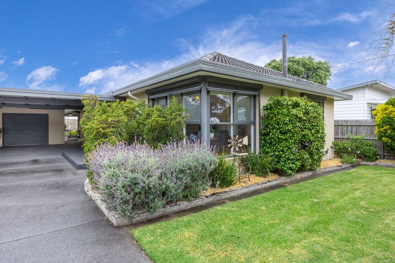10 Ella Crescent, Capel Sound VIC 3940, Capel Sound - Thumbnail 2