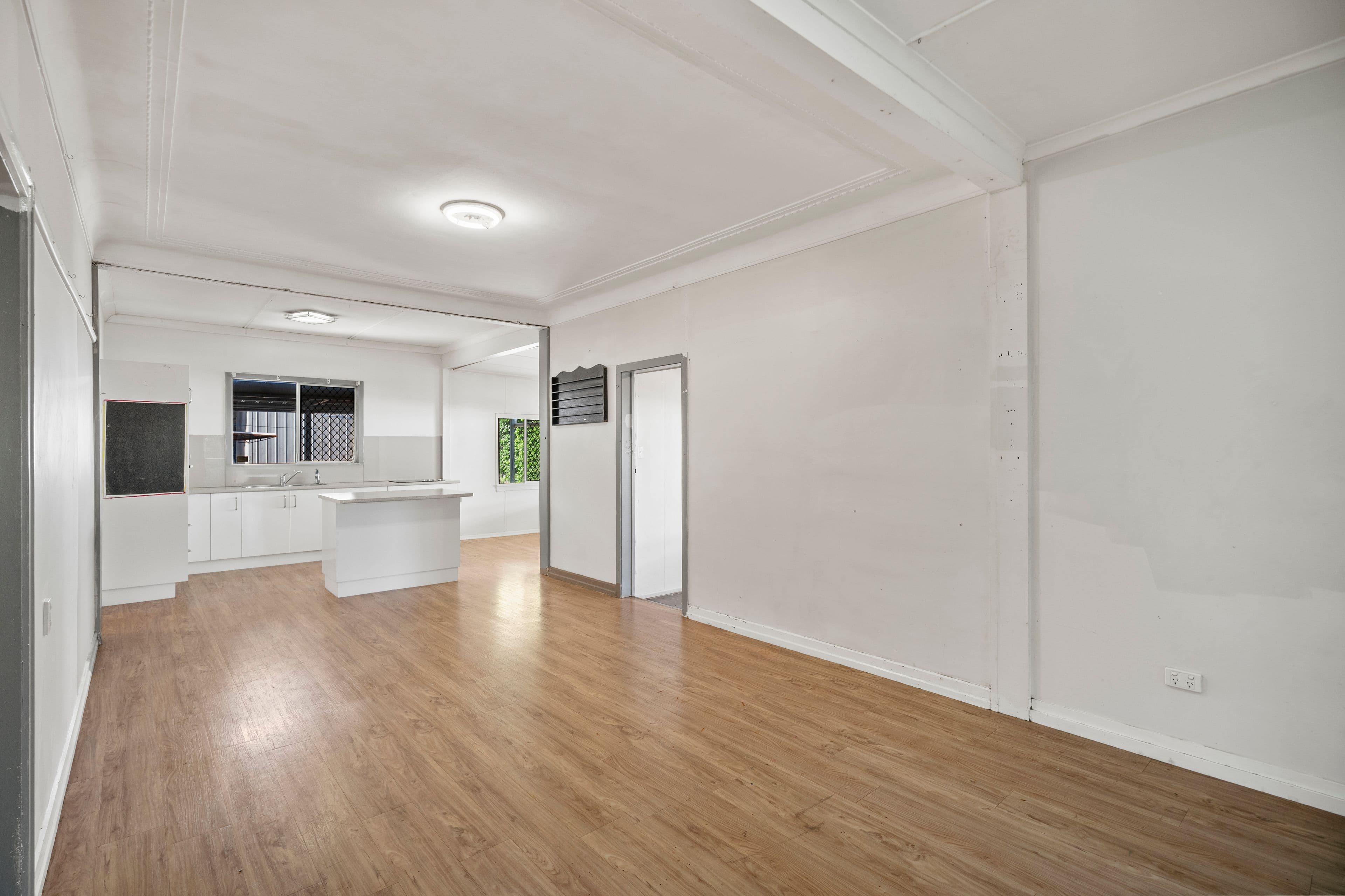 18 Cemetery Road, Ipswich QLD 4305, Ipswich - Thumbnail 5