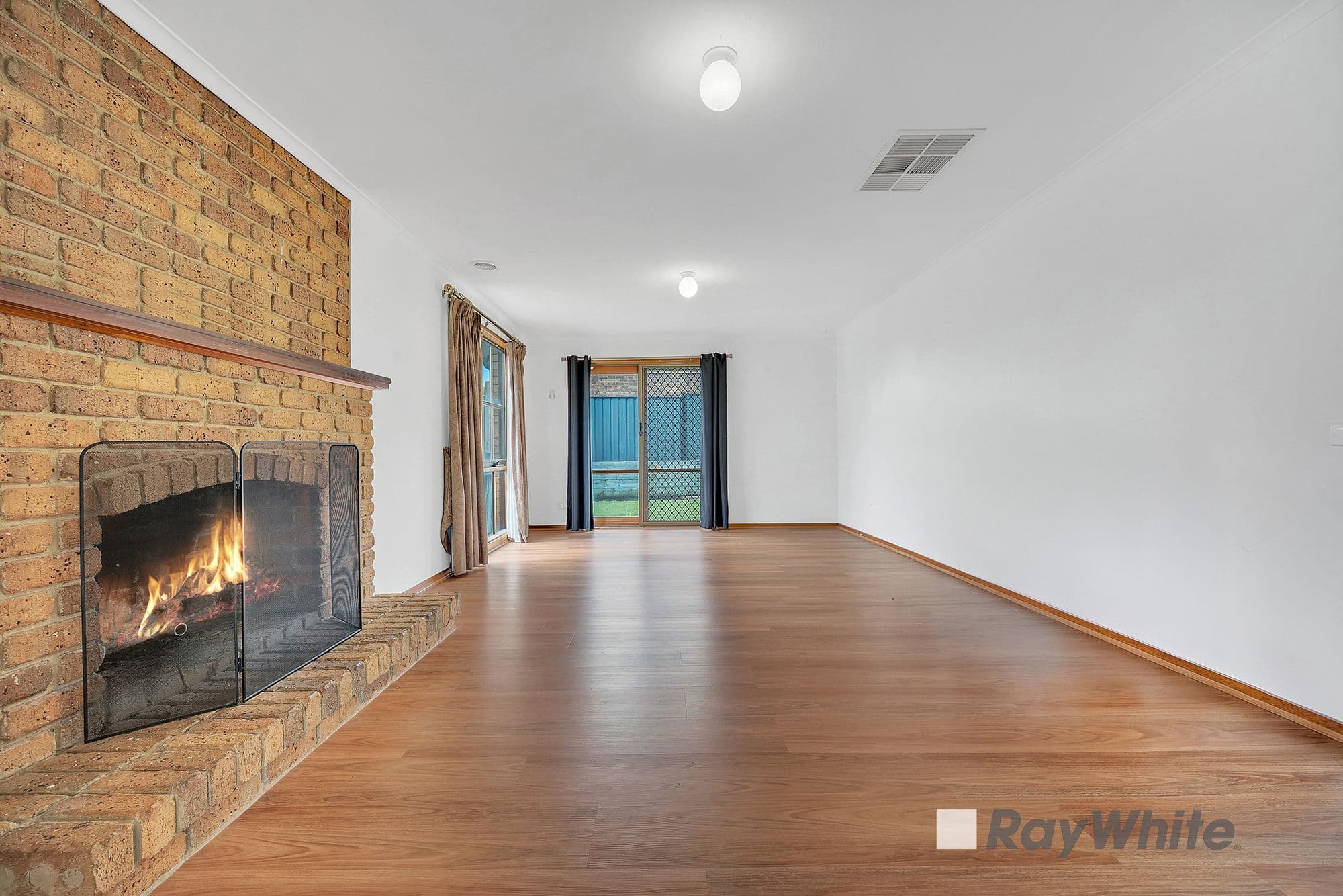 12 Rosemont Drive, Narre Warren VIC 3805, Narre Warren - Thumbnail 5