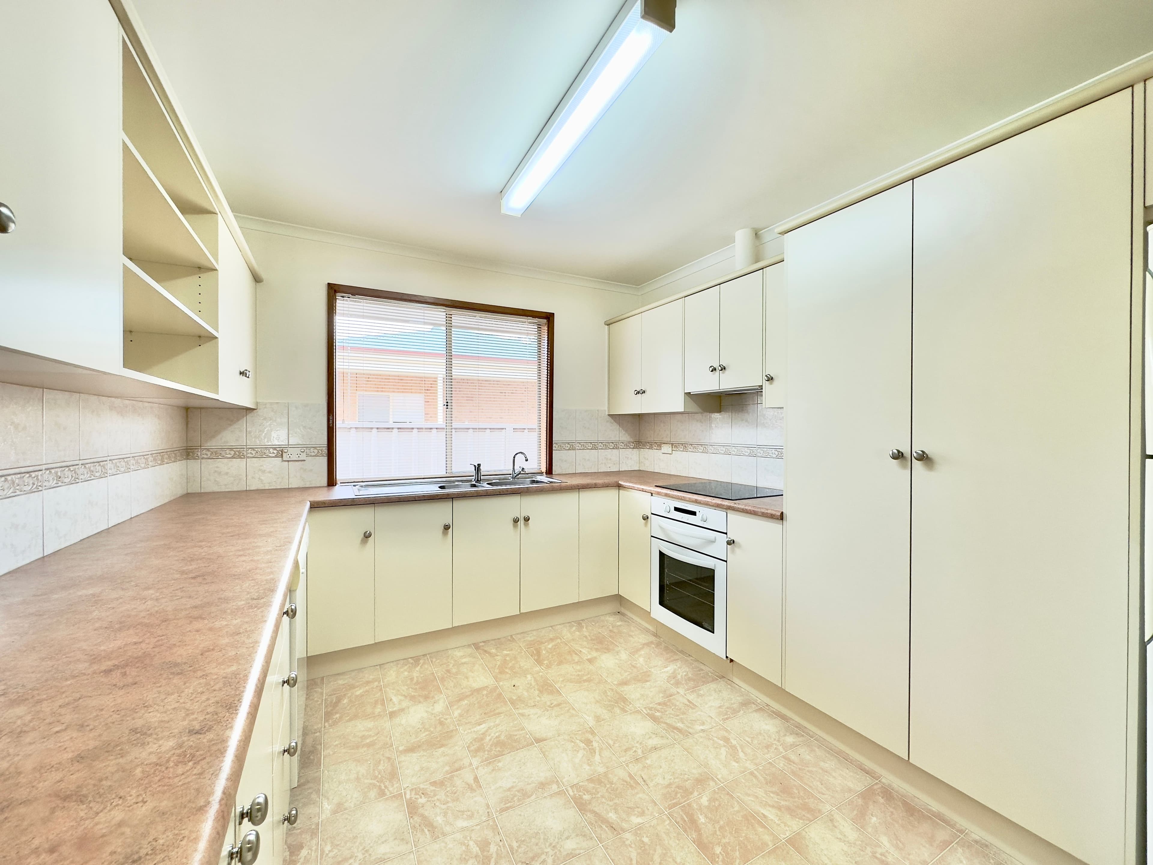 10 Peake Street, Bordertown SA 5268, Bordertown - Thumbnail 7