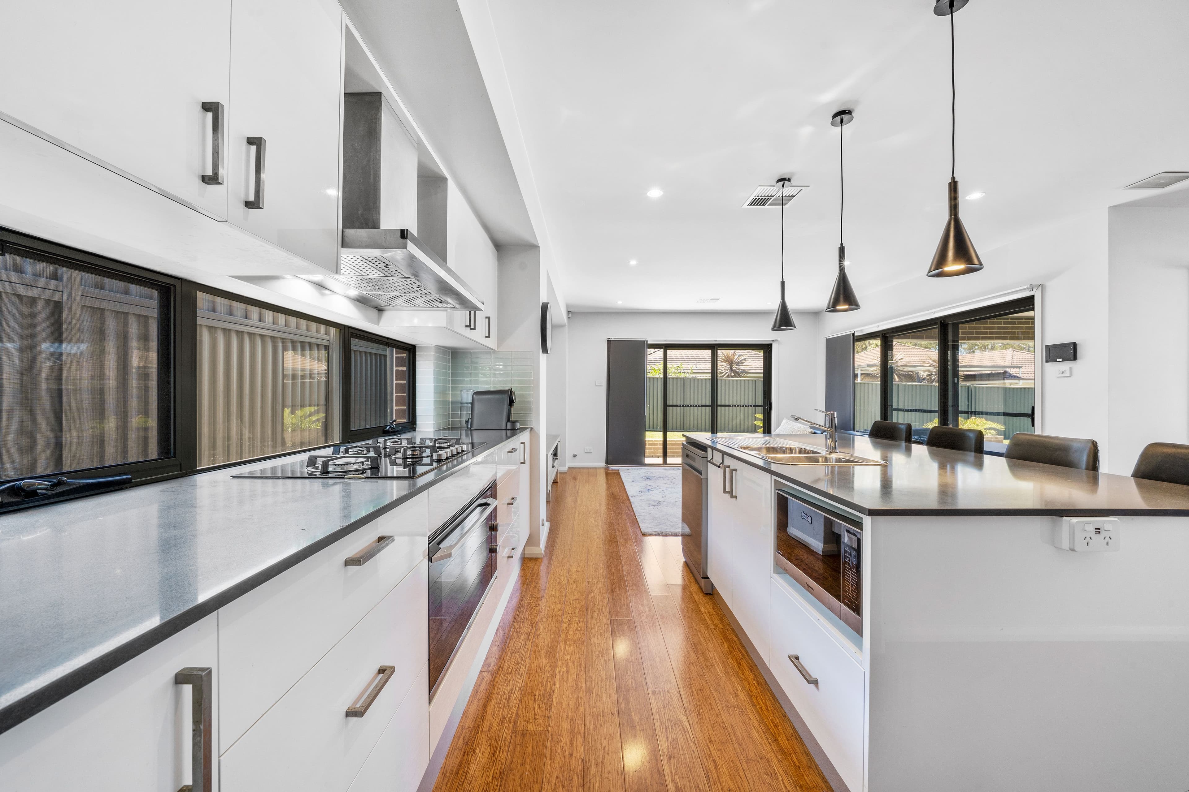 3 Brook Street, JORDAN SPRINGS NSW 2747, Jordan Springs - Thumbnail 2
