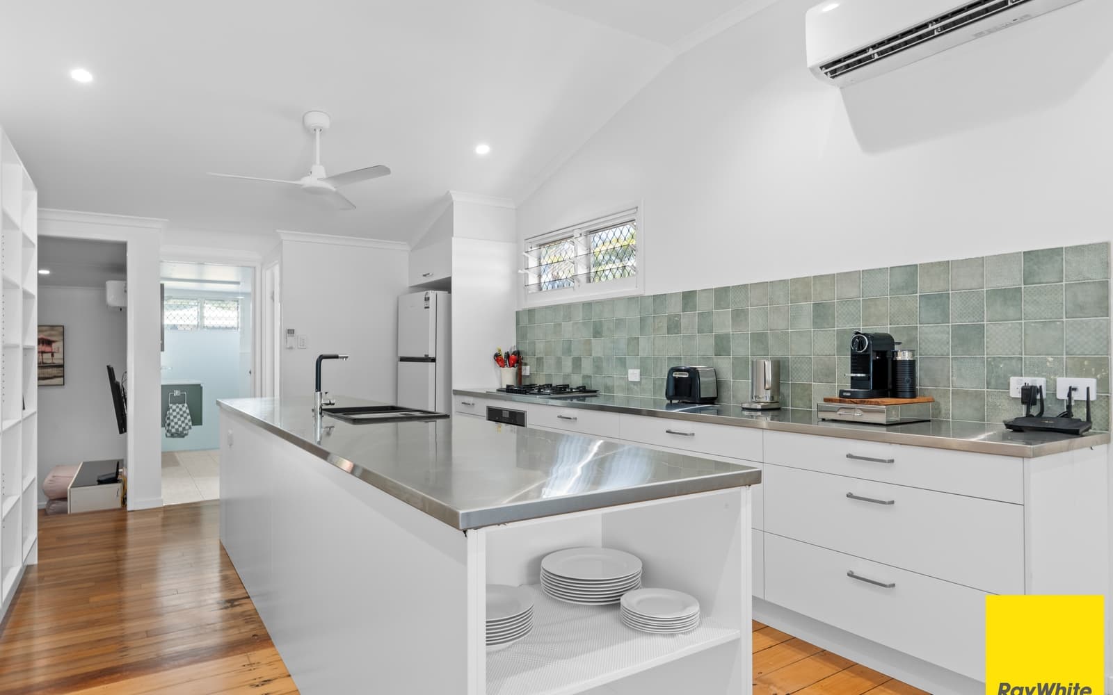 13 Lagoona Court, Churchill QLD 4305, Churchill - Thumbnail 4