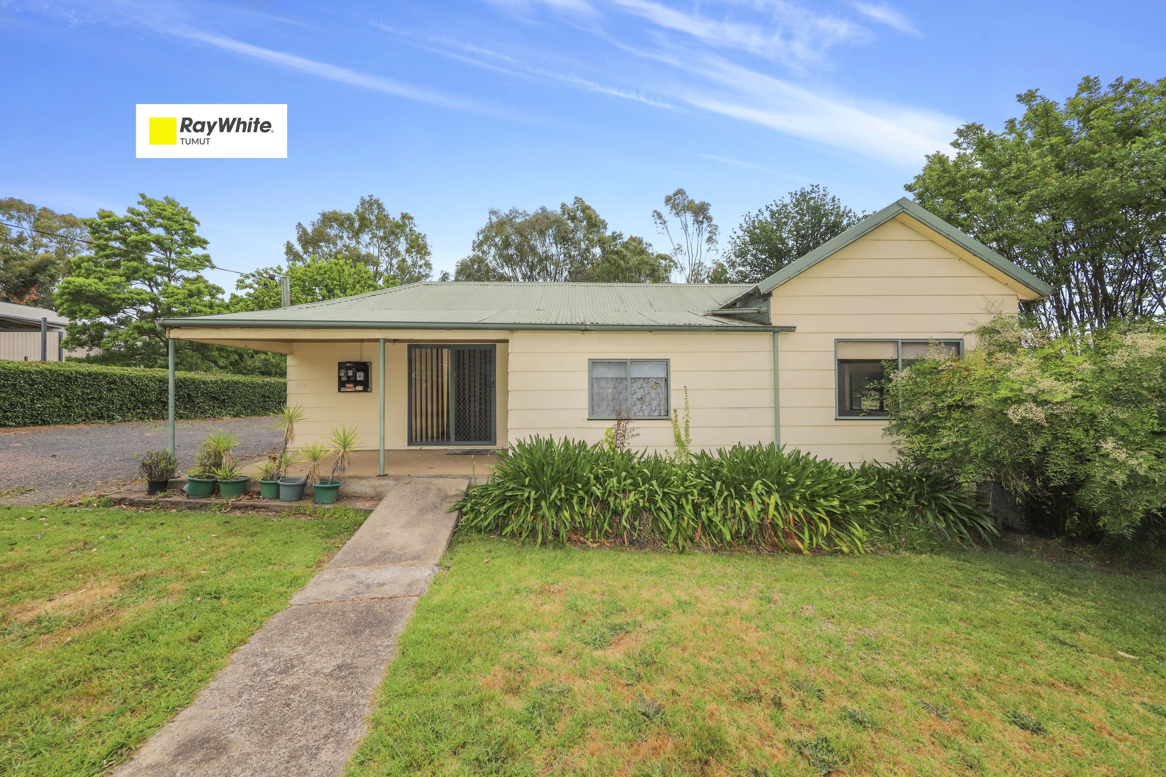 127-129 Blowering Road, Tumut NSW 2720, Tumut - Image 1