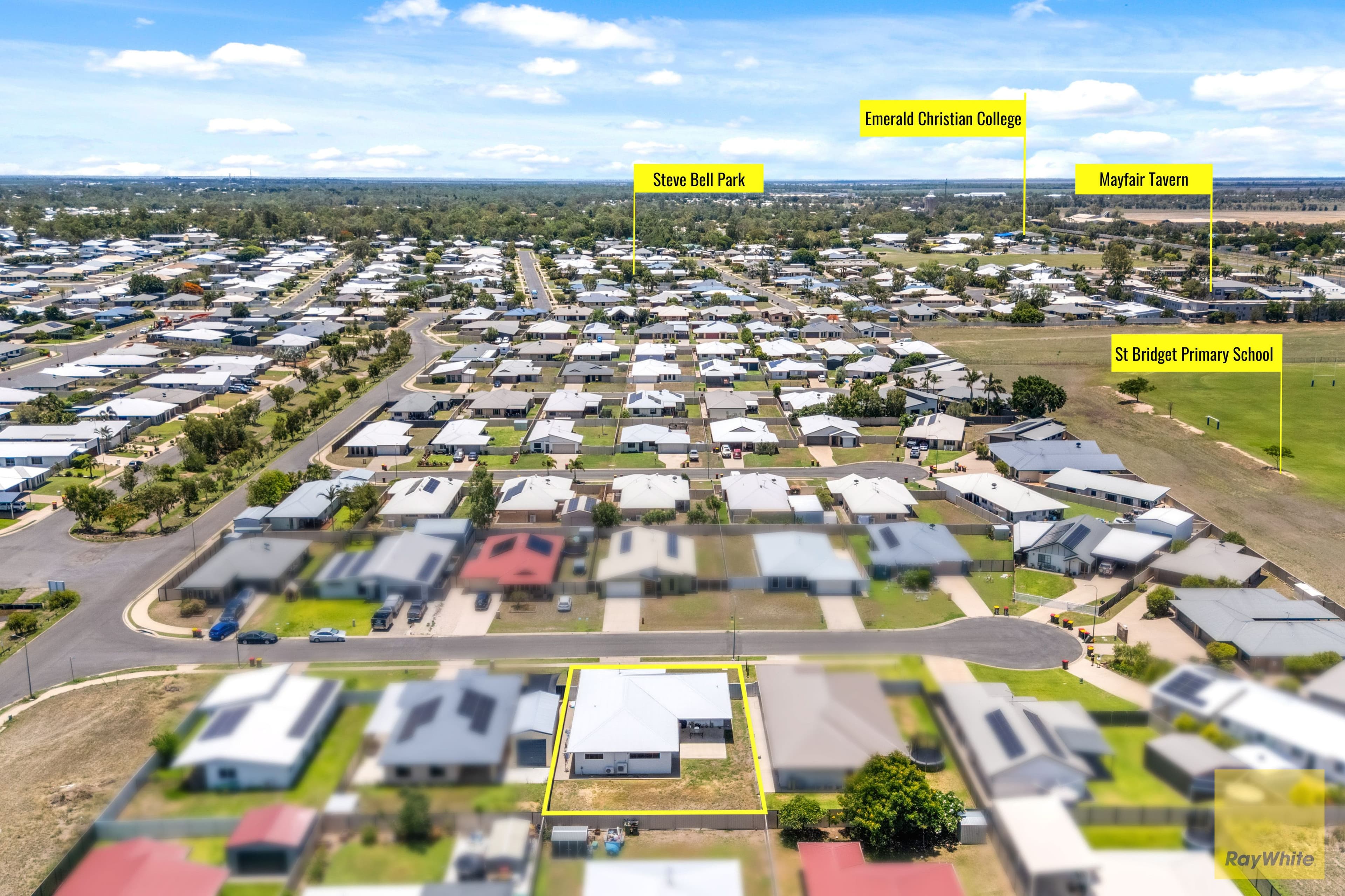 8 Costello Court, Emerald QLD 4720, Emerald - Thumbnail 2