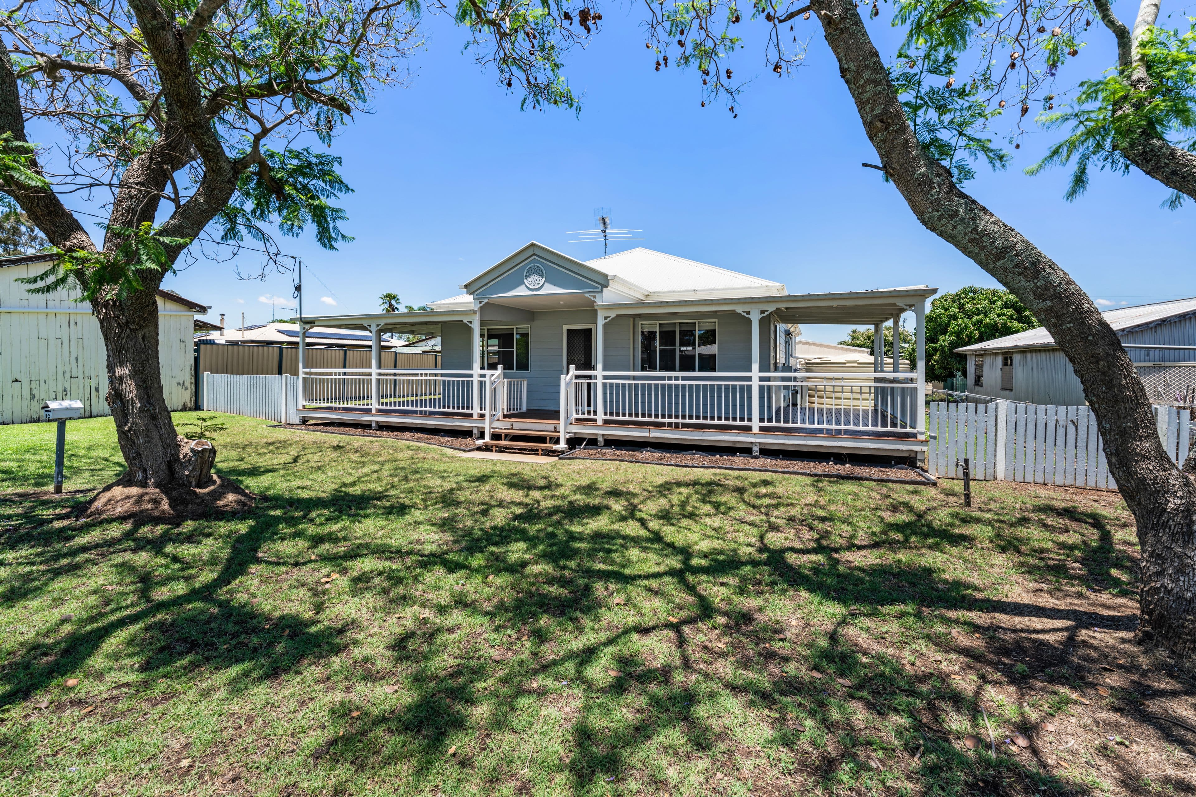 10 Lillian Street, Pittsworth QLD 4356, Pittsworth - Image 1