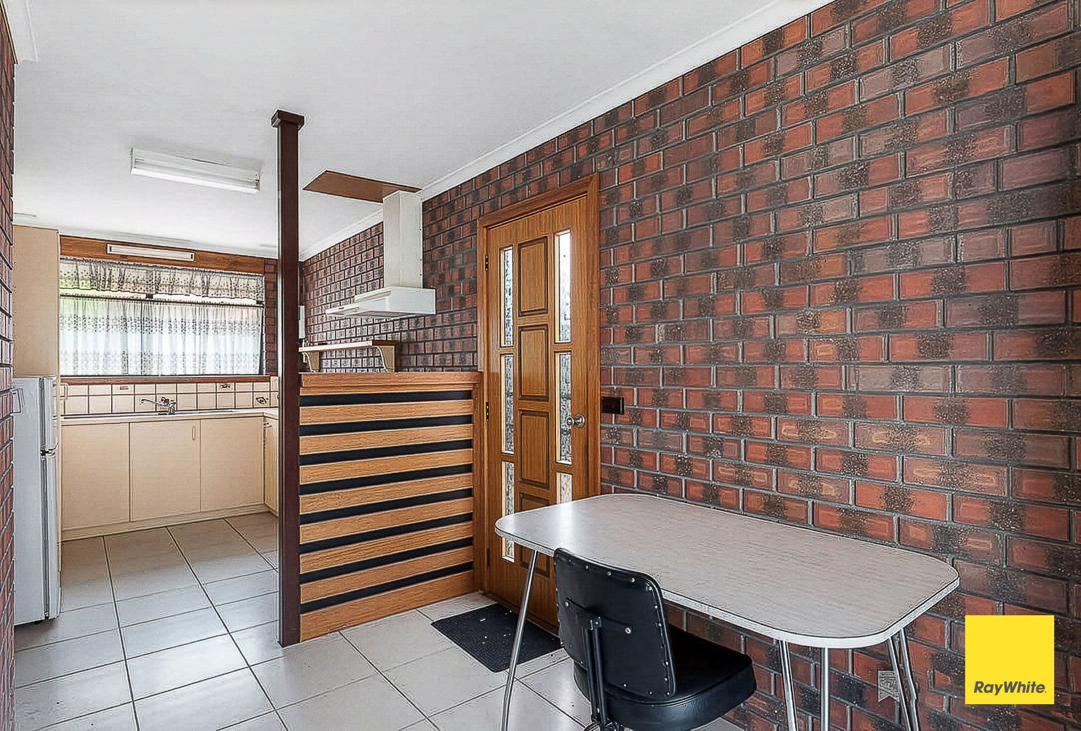 10 Lawson Street, Spring Gully VIC 3550, Spring Gully - Thumbnail 3