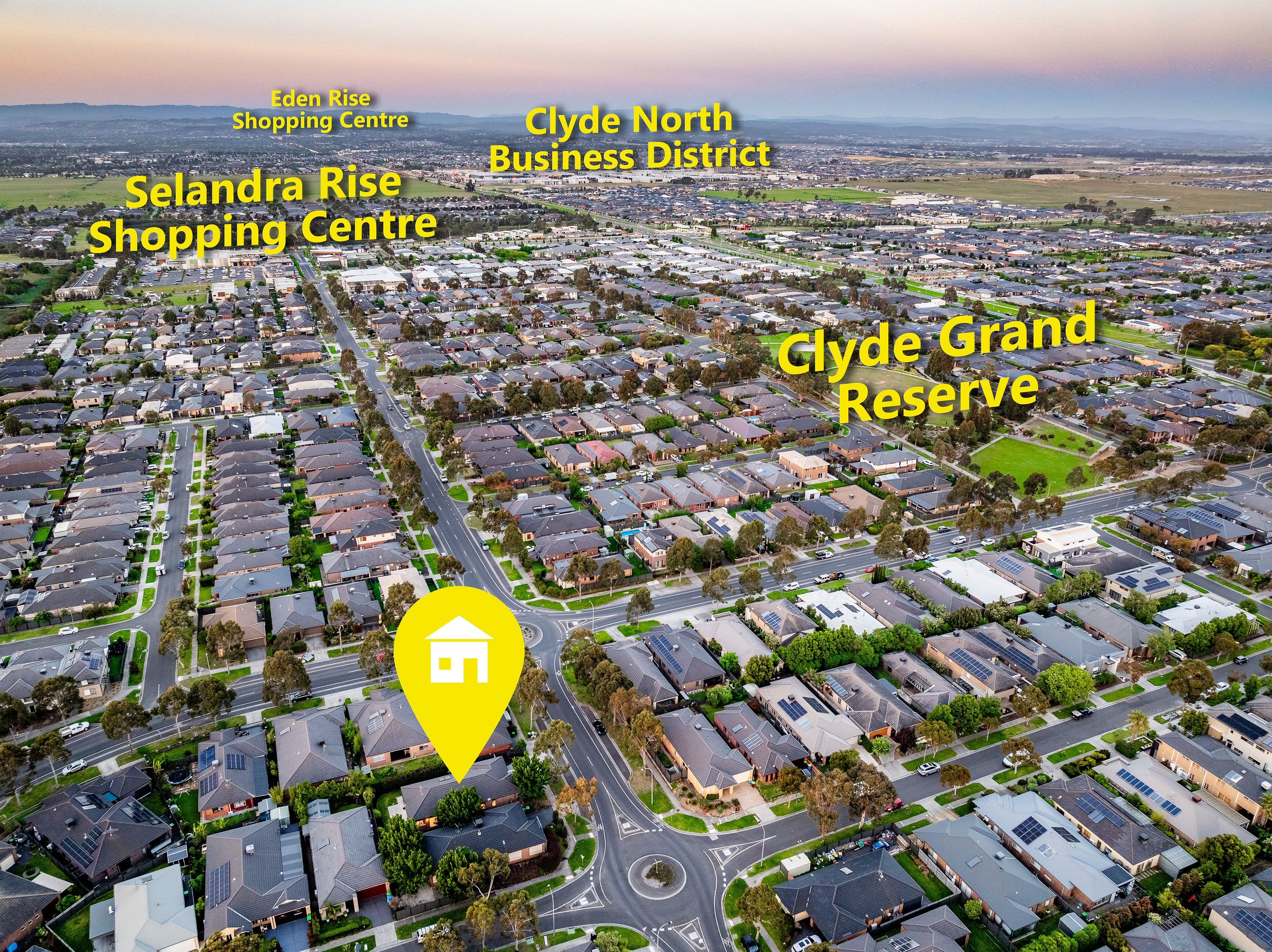 74 Selandra Boulevard, Clyde North VIC 3978, Clyde North - Thumbnail 2