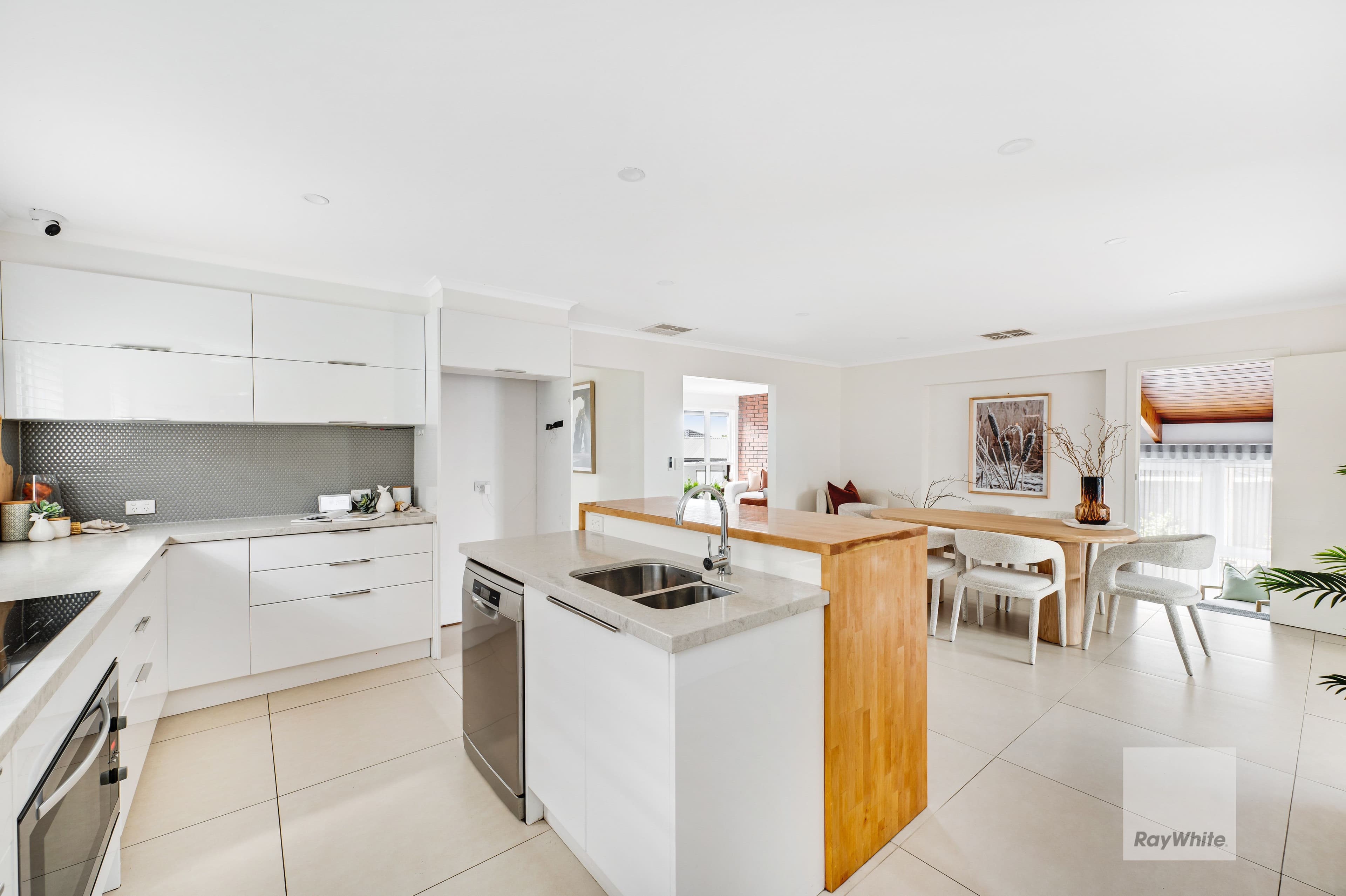 13 Highcliffe Close, Gladstone Park VIC 3043, Gladstone Park - Thumbnail 7