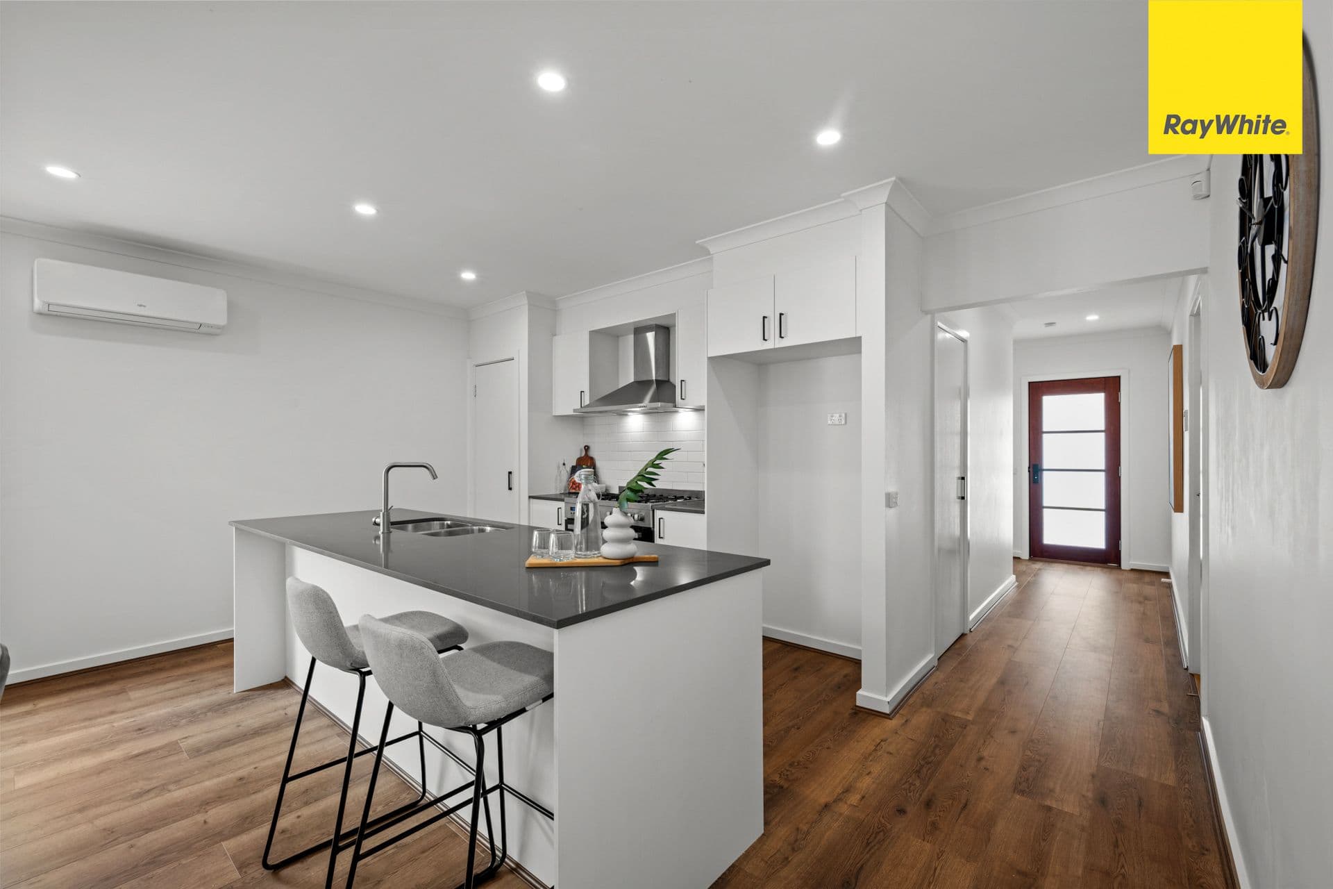 70 Kingdom Boulevard, WEIR VIEWS VIC 3338, Weir Views - Thumbnail 5