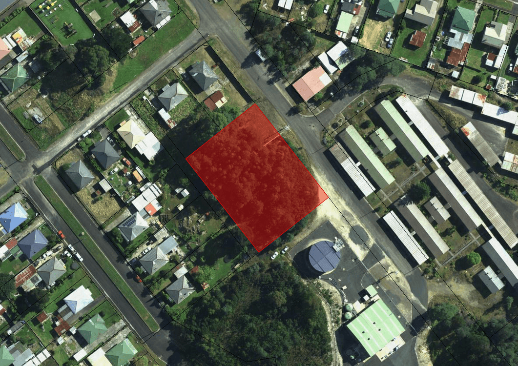 20 Karlson Street, ROSEBERY, TAS 7470, Rosebery - Thumbnail 2