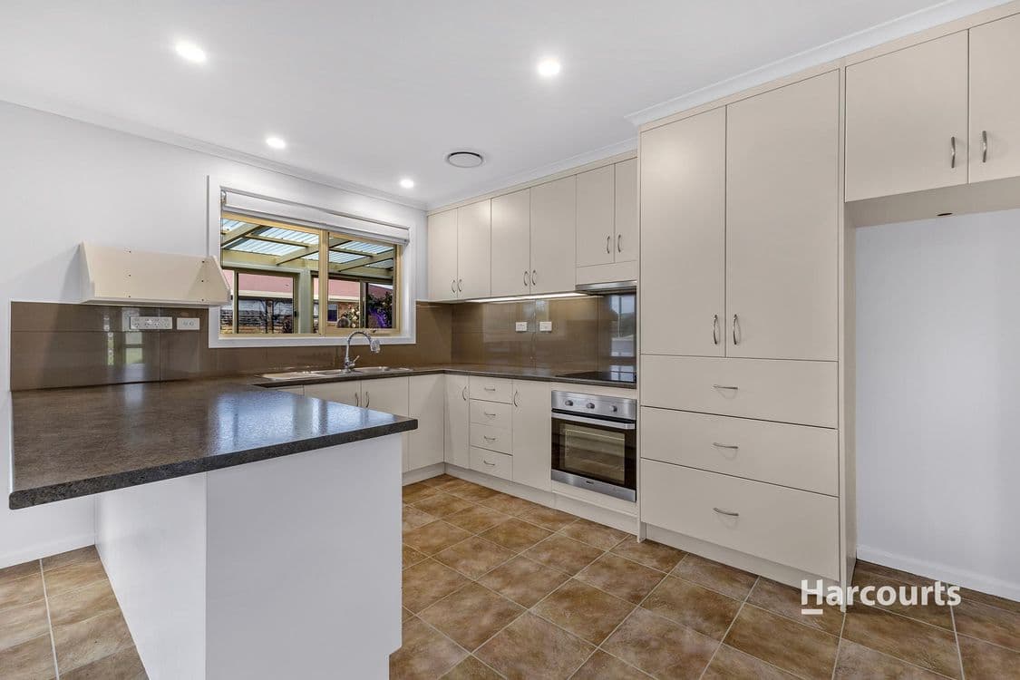 43 Barnard Crescent, SHOREWELL PARK, TAS 7320, Shorewell Park - Thumbnail 2