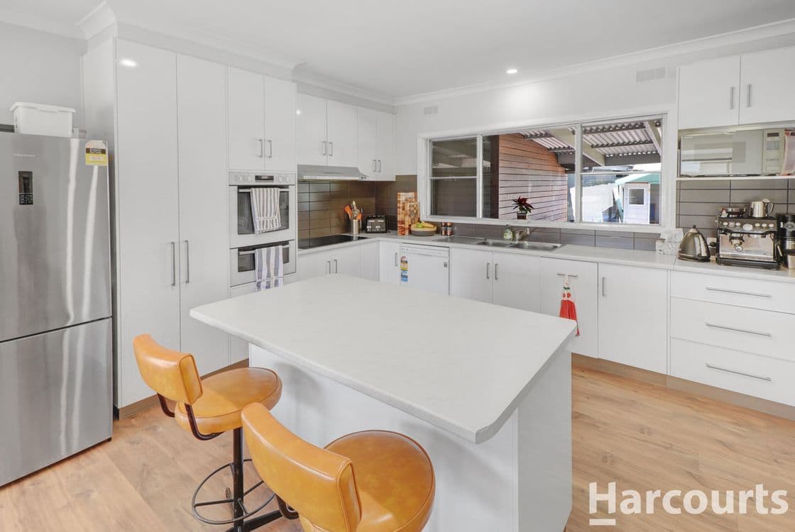 111 Natimuk Road, HORSHAM, VIC 3400, Horsham - Thumbnail 2