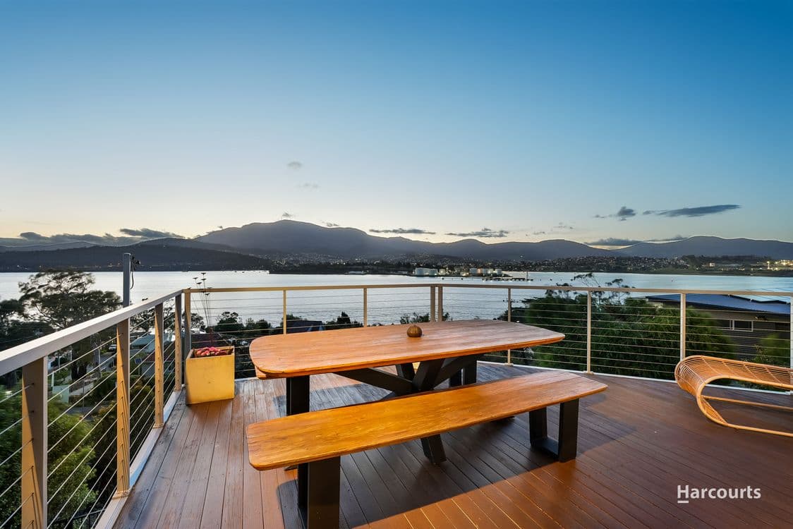 128A Derwent Avenue, LINDISFARNE, TAS 7015, Lindisfarne - Thumbnail 3