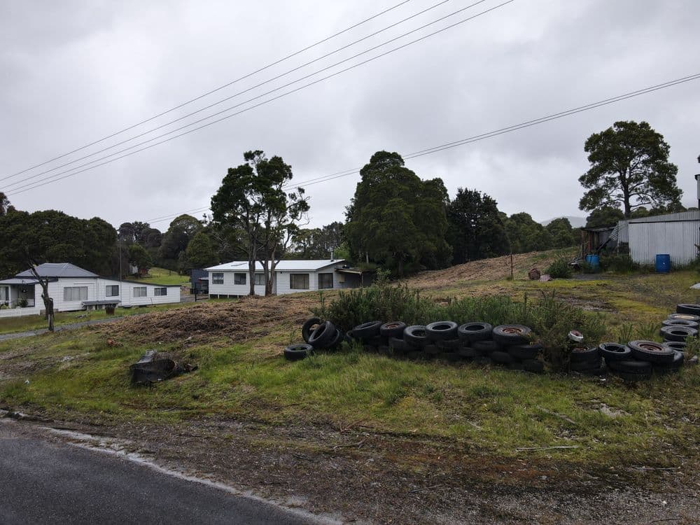 17 Pillinger Street, ZEEHAN, TAS 7469, Zeehan - Thumbnail 3