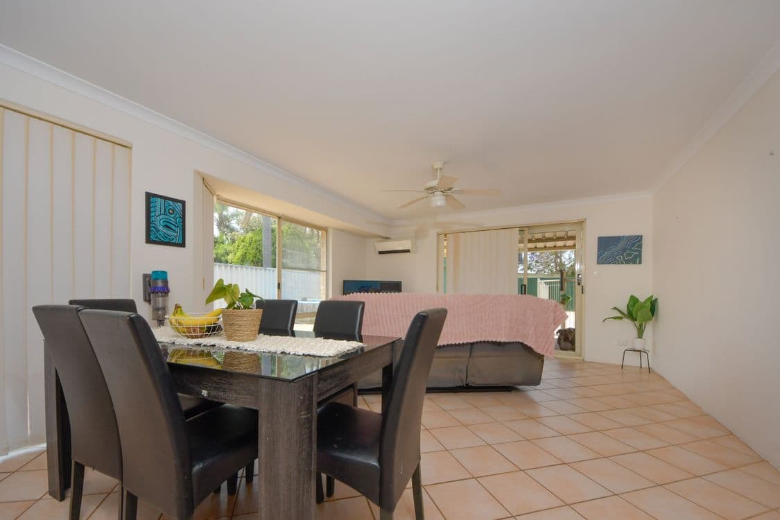 61 Grange Drive, COOLOONGUP, WA 6168, Cooloongup - Thumbnail 3