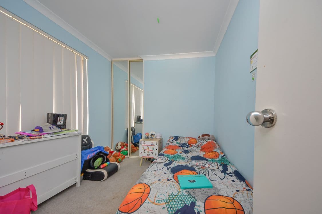 61 Grange Drive, COOLOONGUP, WA 6168, Cooloongup - Thumbnail 8