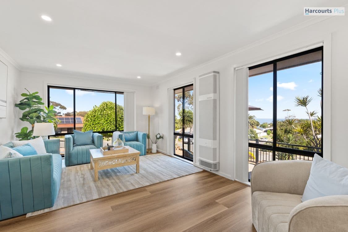 8 Sovereign Street, HALLETT COVE, SA 5158, Hallett Cove - Thumbnail 2