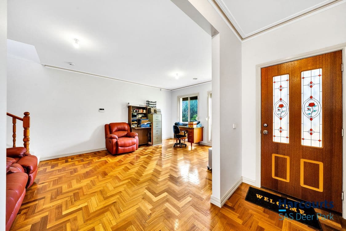 1/9 Orama Street, DEER PARK, VIC 3023, Deer Park - Thumbnail 4