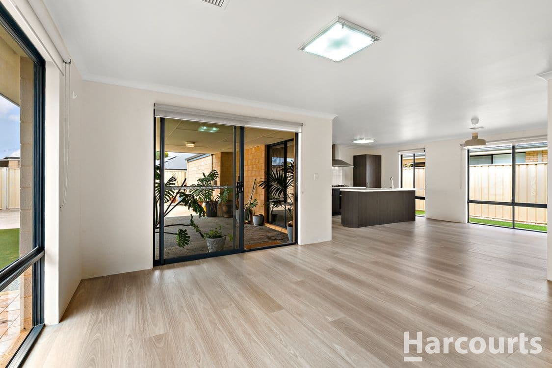 7 Glenbawn Vista, LAKELANDS, WA 6180, Lakelands - Thumbnail 5