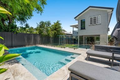92 Cedar Street, WYNNUM, QLD 4178, Wynnum - Image 1