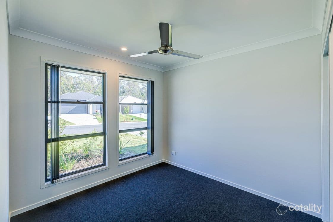 3 Brooklyn Close, PARK RIDGE, QLD 4125, Park Ridge - Thumbnail 2